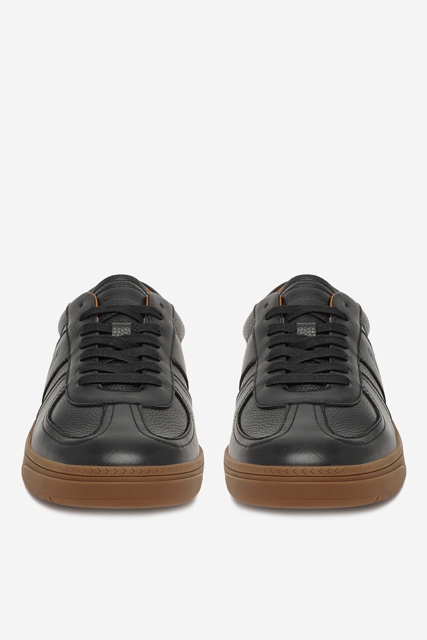 
                Сникърси GUESS JEANS ЧЕРЕН - 5906751954782