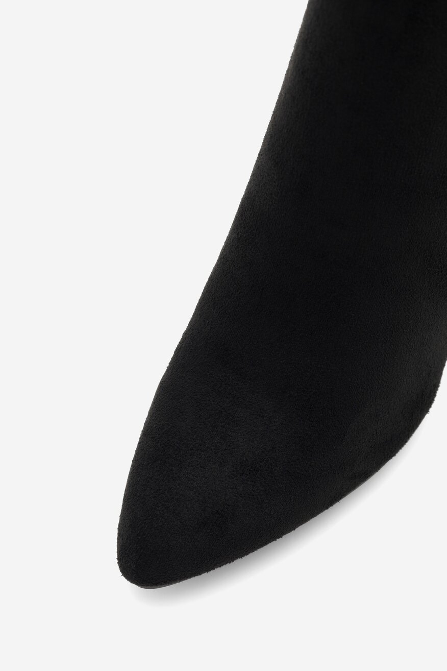 
                DeeZee - Botki na słupku - 5906751312001