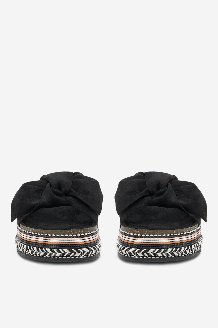 
                Джапанки DeeZee ЧЕРЕН - 5906751032183