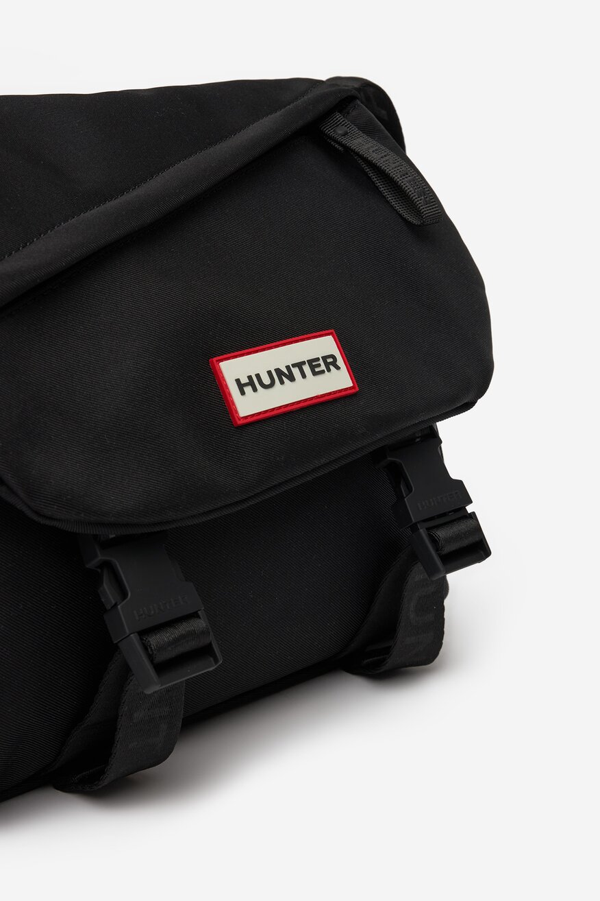 
                Geantă pentru bărbați HUNTER NEGRU - 5906751026359