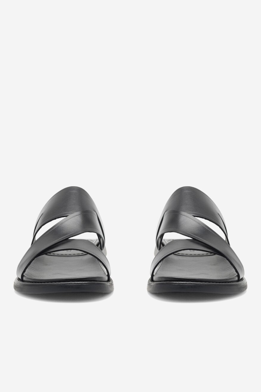 
                Gino Rossi - Skórzane klapki czarne - 5904862863948