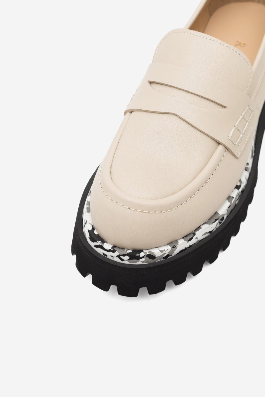 
                RAGE AGE - Mokasyny skórzane - 5904862791371