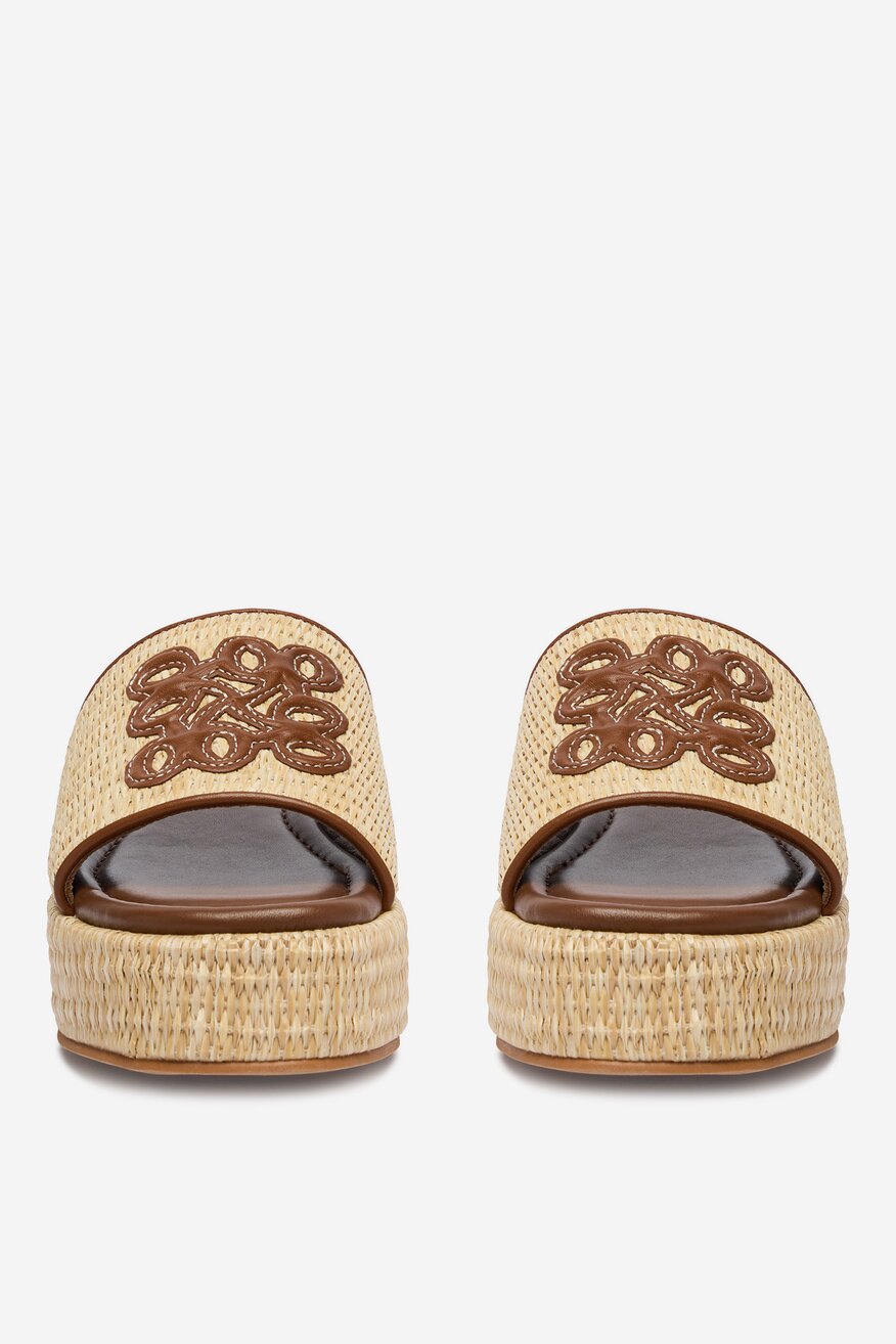 
                Шльопанець NINE WEST БЕЖЕВИЙ - 5907964065241