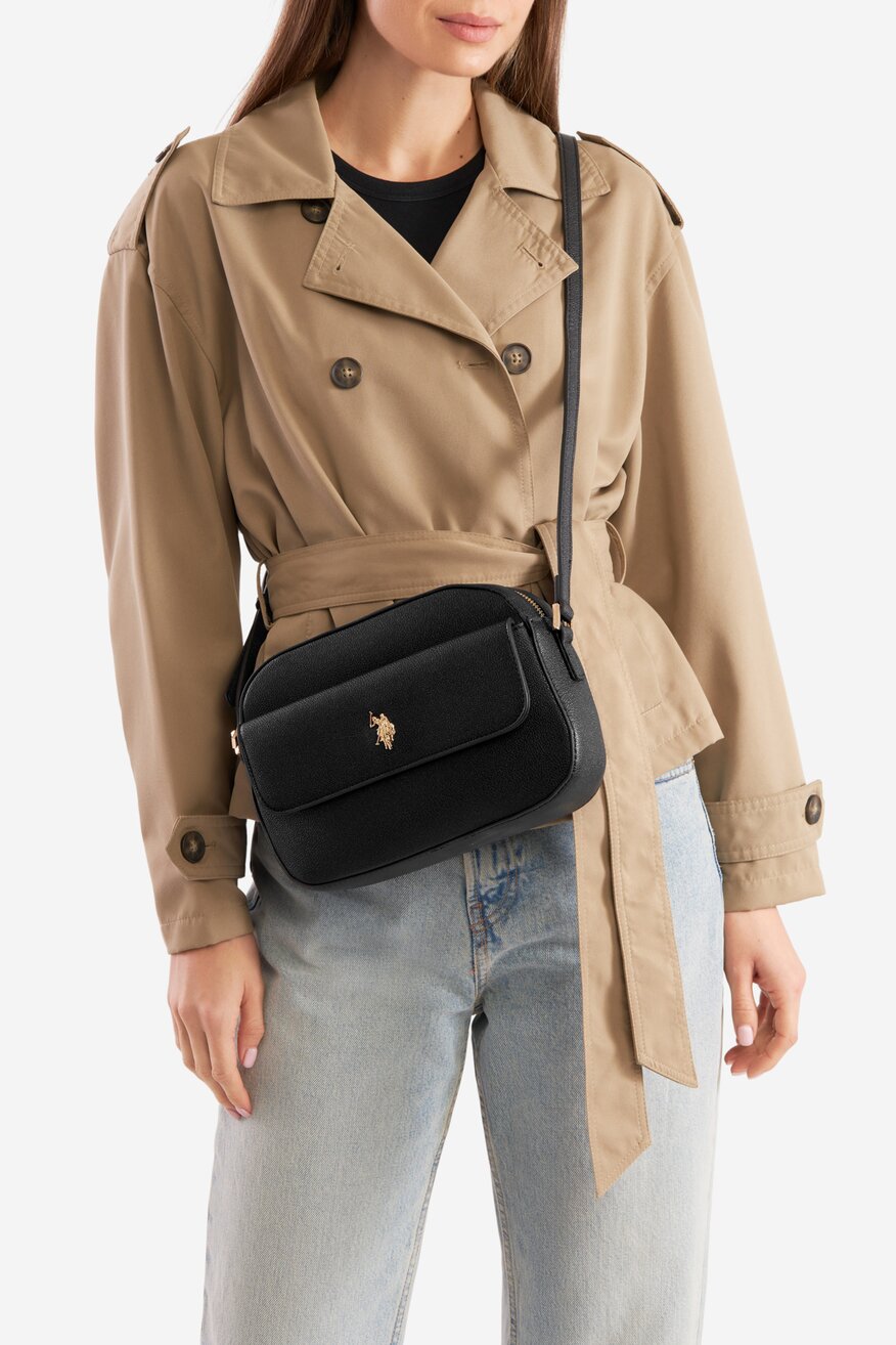 
                Дамска чанта U.S. POLO ASSN. ЧЕРЕН - 5905588980636