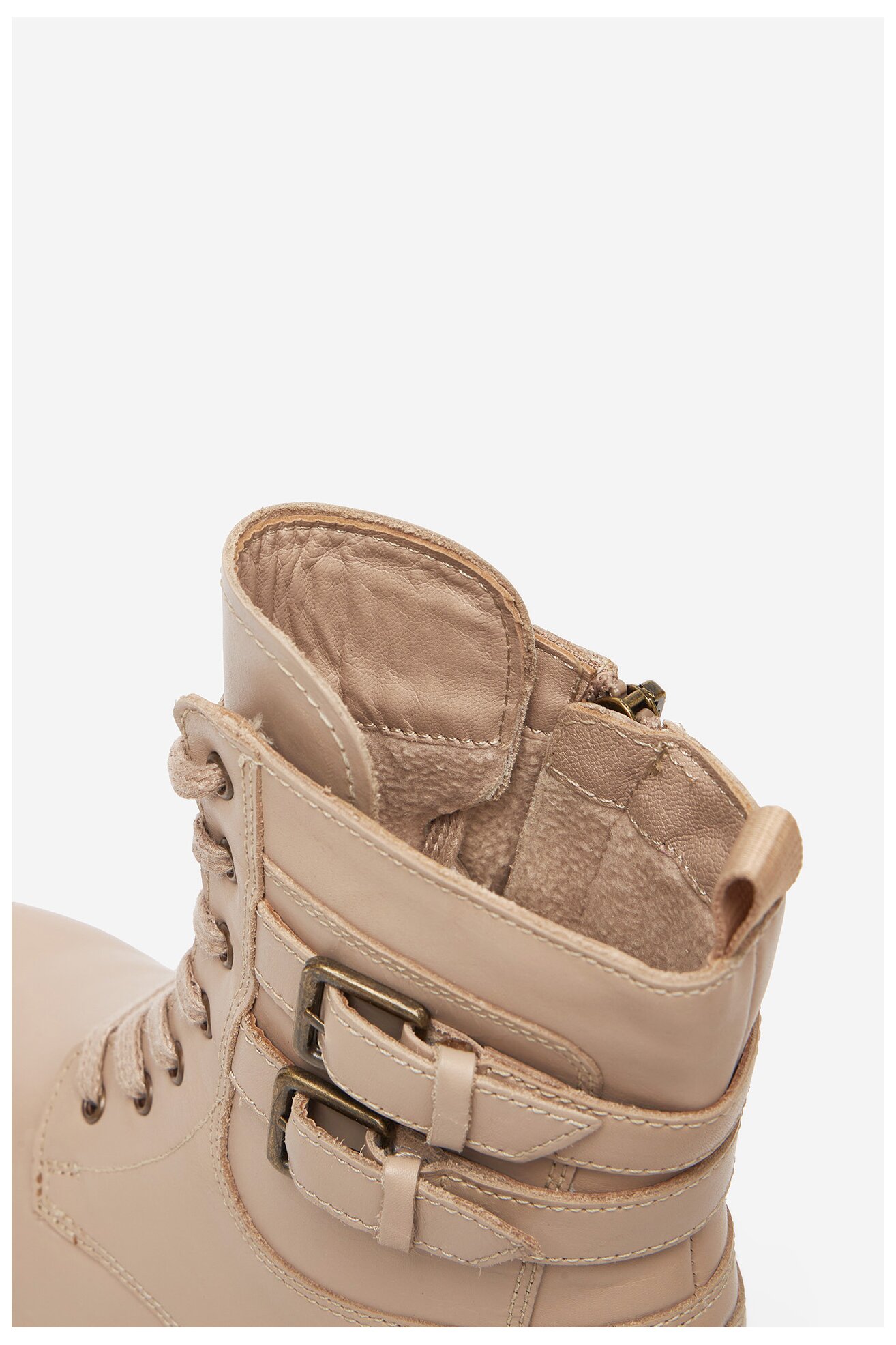 Csizma Badura EO-CI12-9092-07 BÉZS