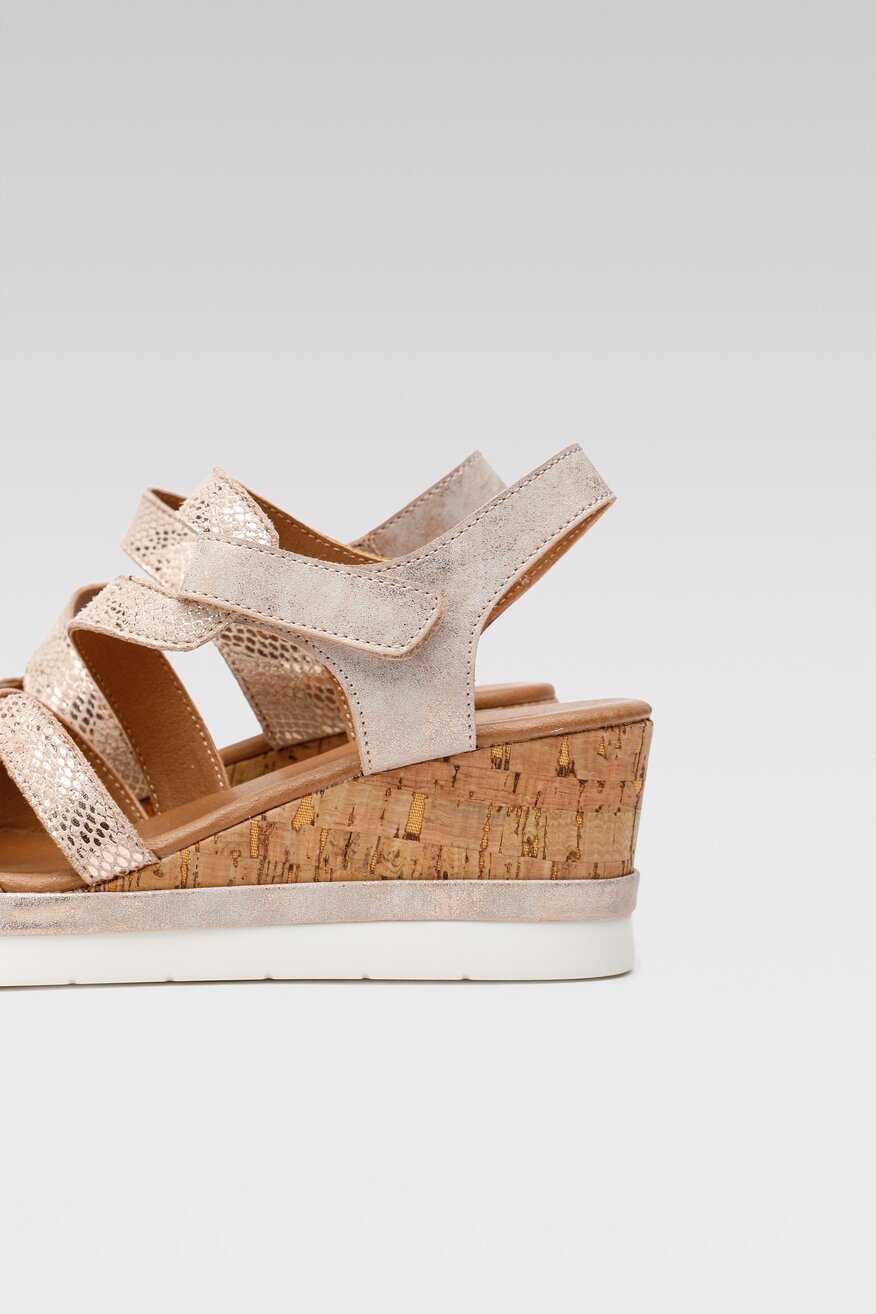 
                Сандалі Clara Barson РОЖЕВИЙ - 5904862787855