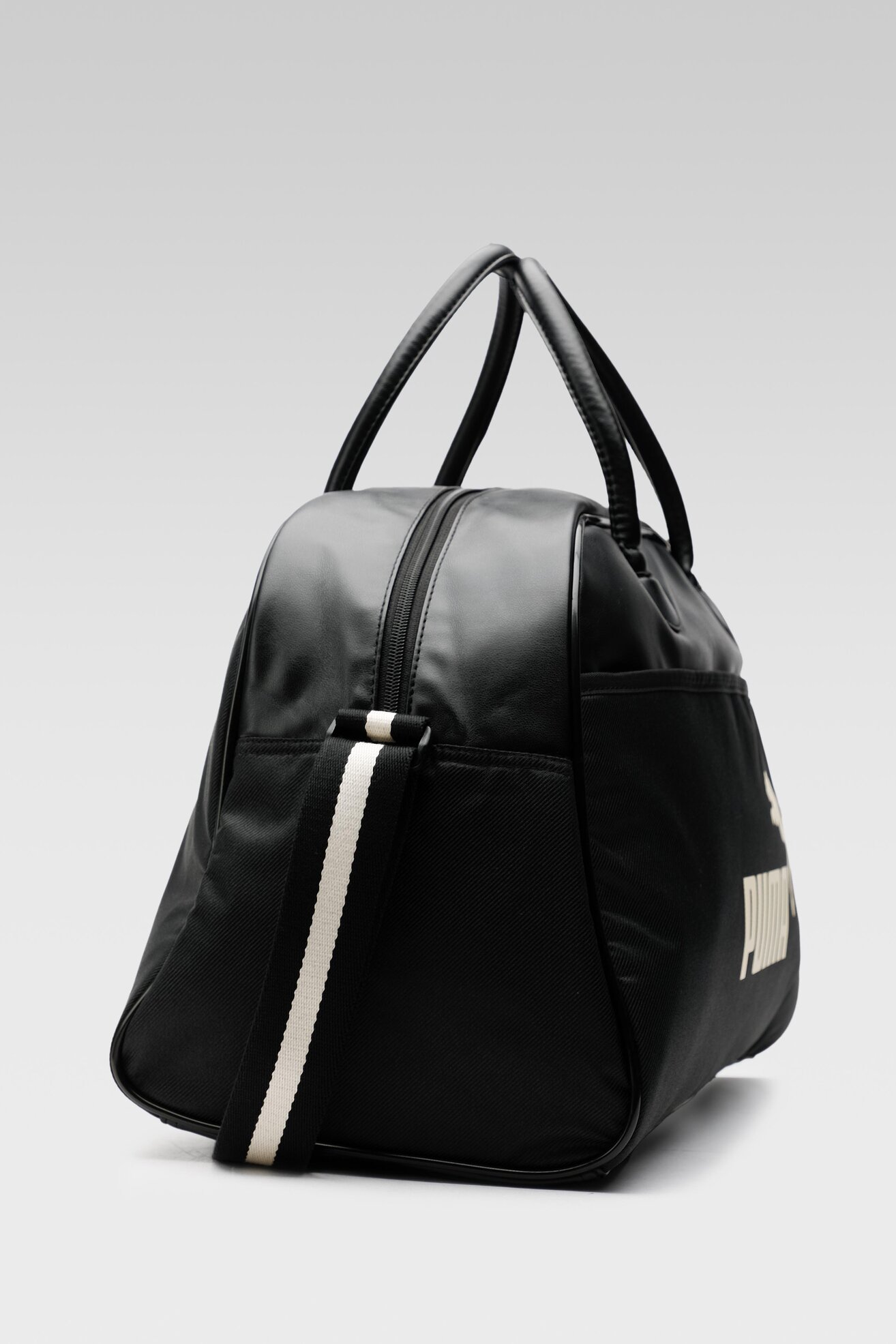 Torba Puma CAMPUS GRIP BAG 7882301 Czarny