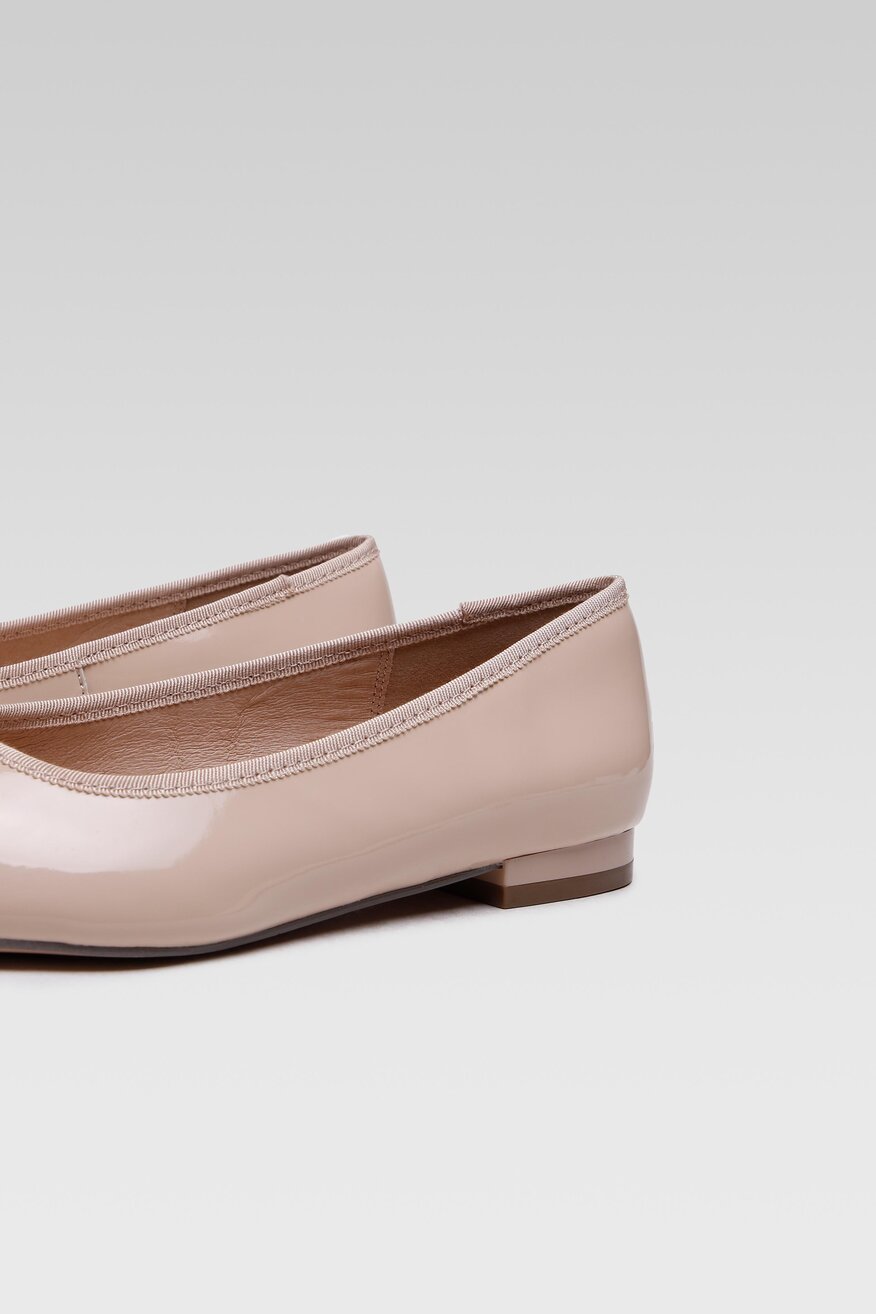 
                Sergio Bardi - Skórzane baleriny w szpic - 5904248496494