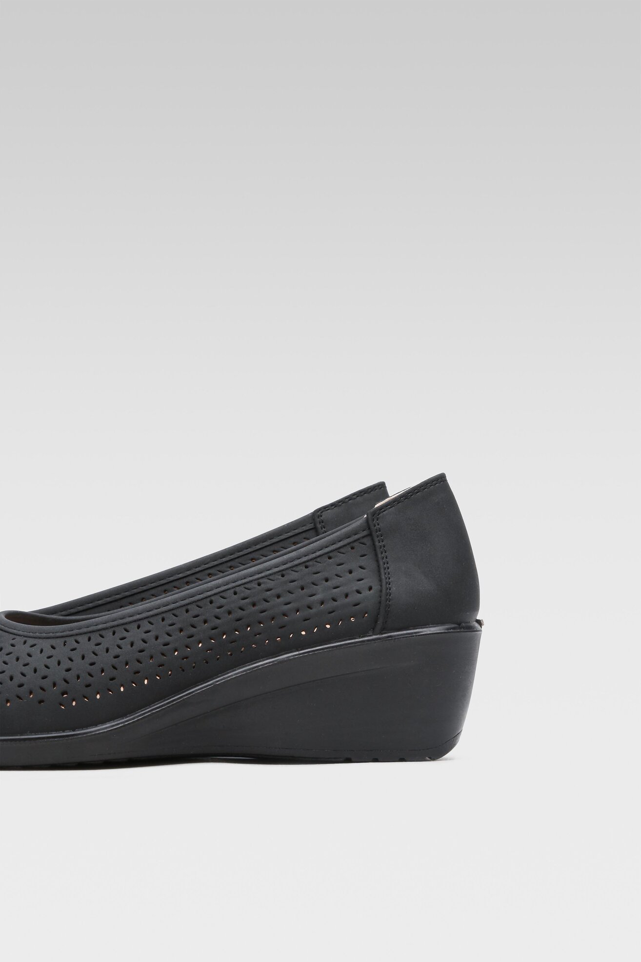 Напівчеревик Clara Barson JBZI-0511-15 ЧОРНИЙ