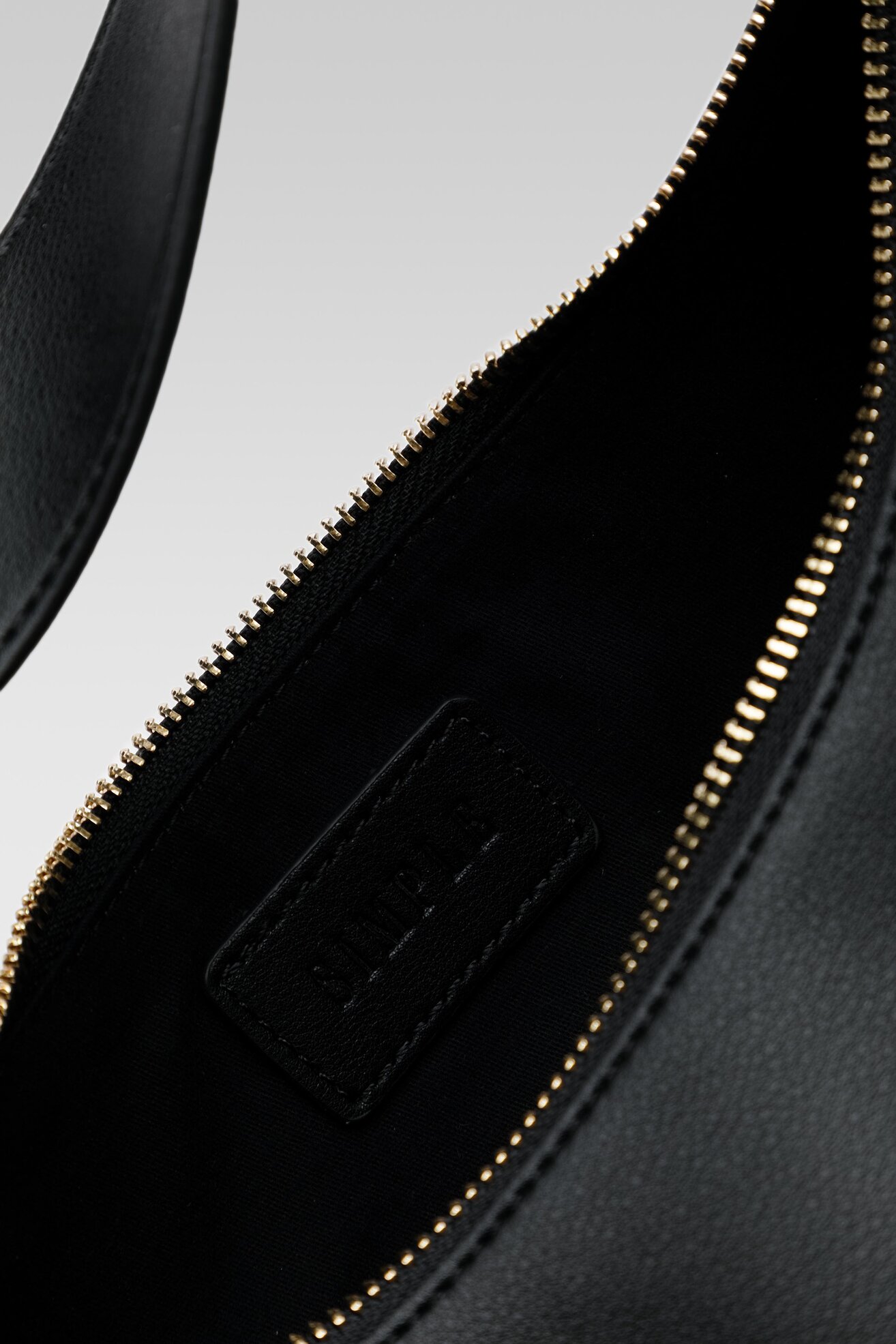 Torebka SIMPLE SIMPLE-SL-09-02-000079 101 Czarny