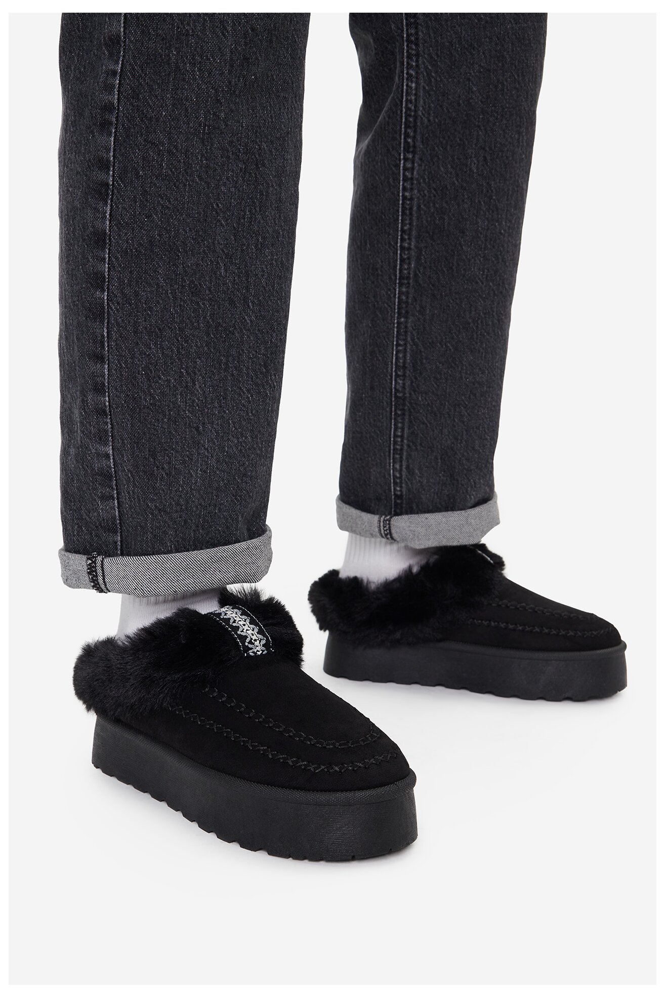 Kapcie Jenny CEO-WSX23-24 Czarny