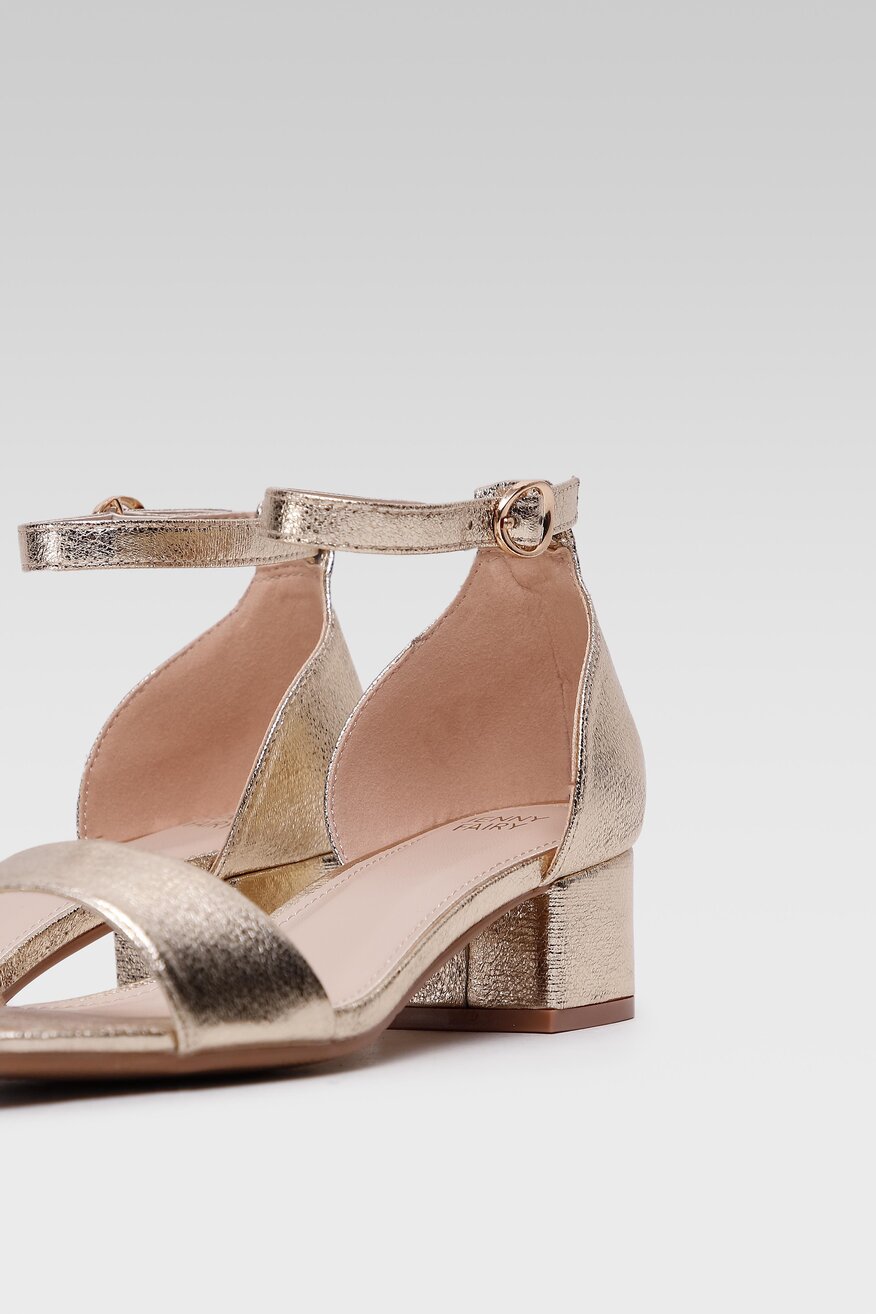 
                Jenny Fairy - Sandały na obcasie - 5904248447229