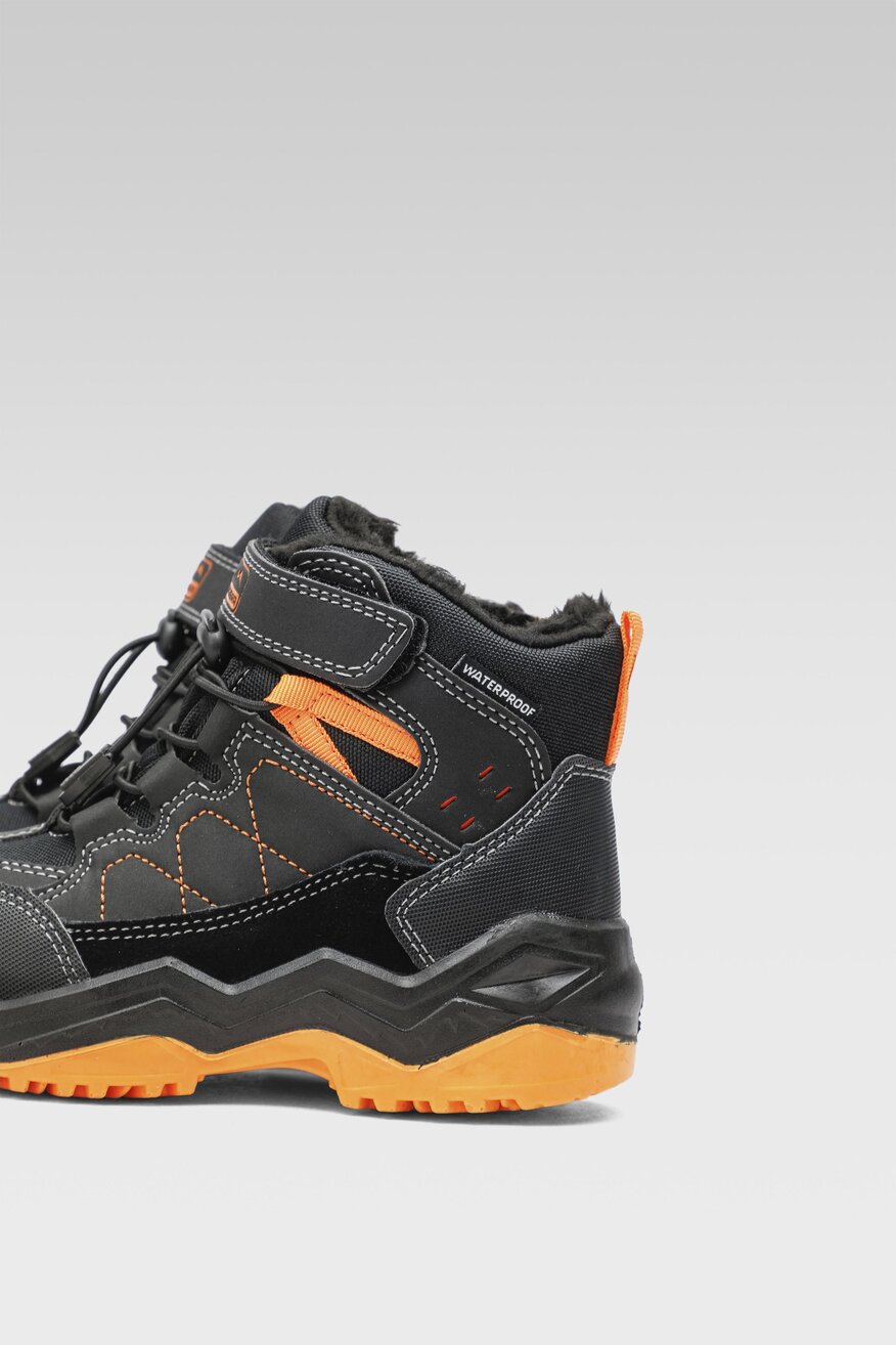 
                Черевики SPRANDI EARTH GEAR ЧОРНИЙ - 5904862412061