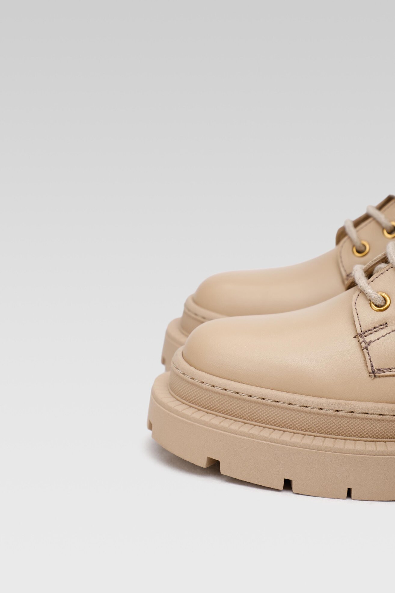 Trzewiki Gino Rossi 222FW105 Beżowy