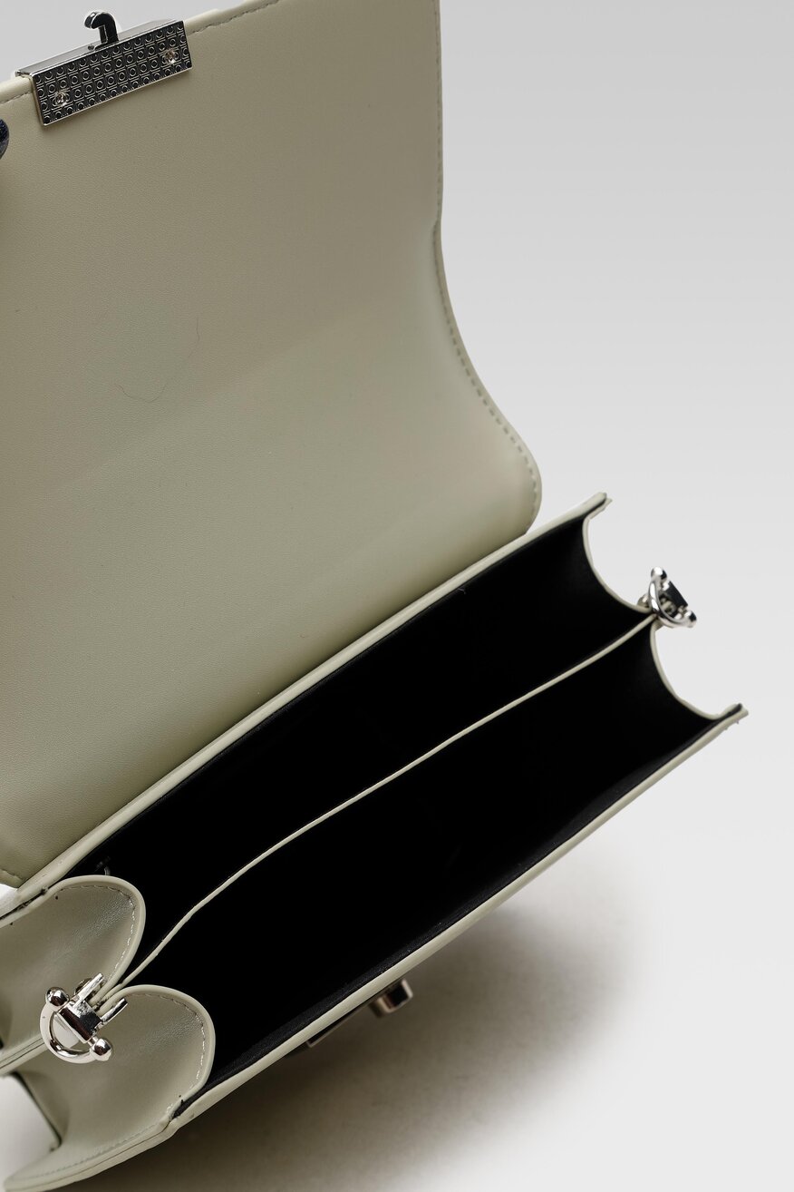 
                DeeZee - Torebka mała na efektownym pasku - 5904248536978