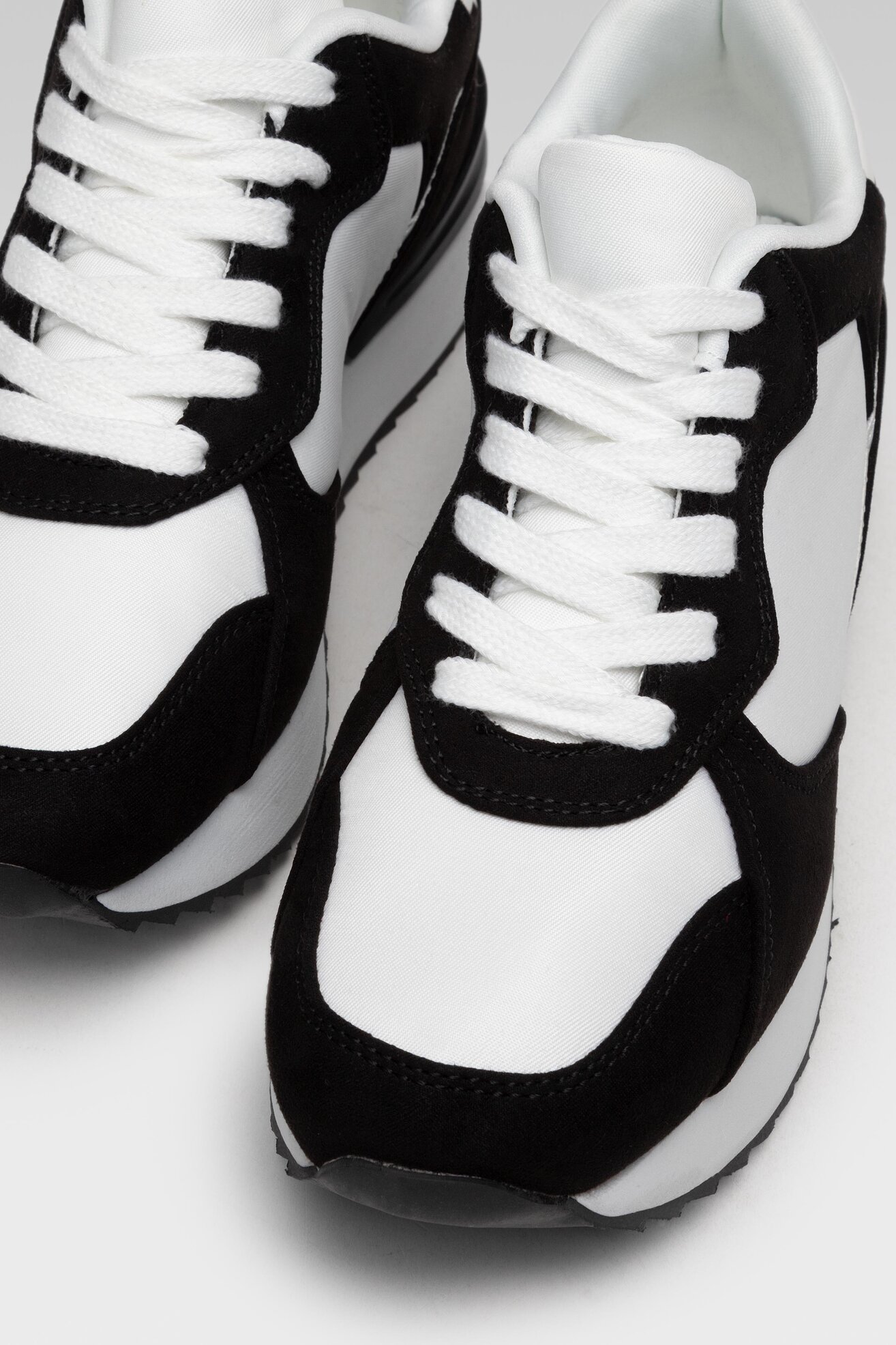 Sneakers Nylon Red WAG1190601A Czarny