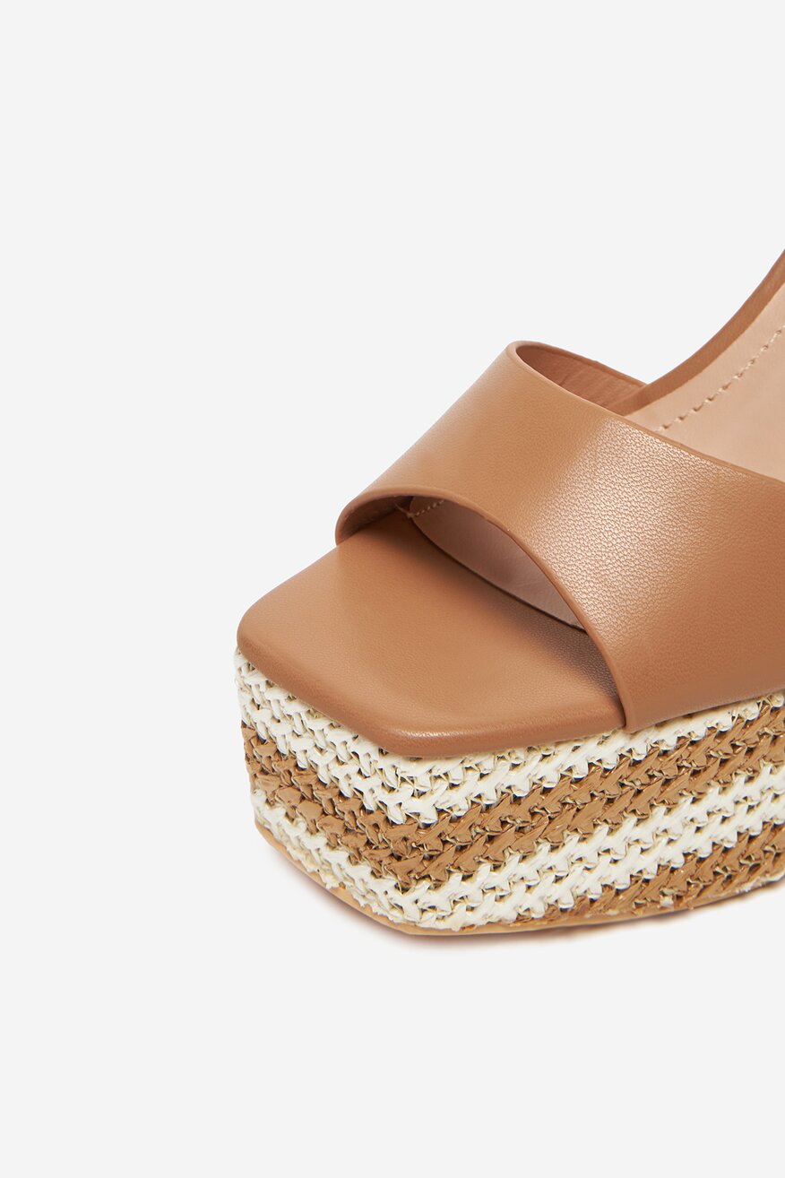 Сандали DeeZee БЕЖОВ - 5906751101926