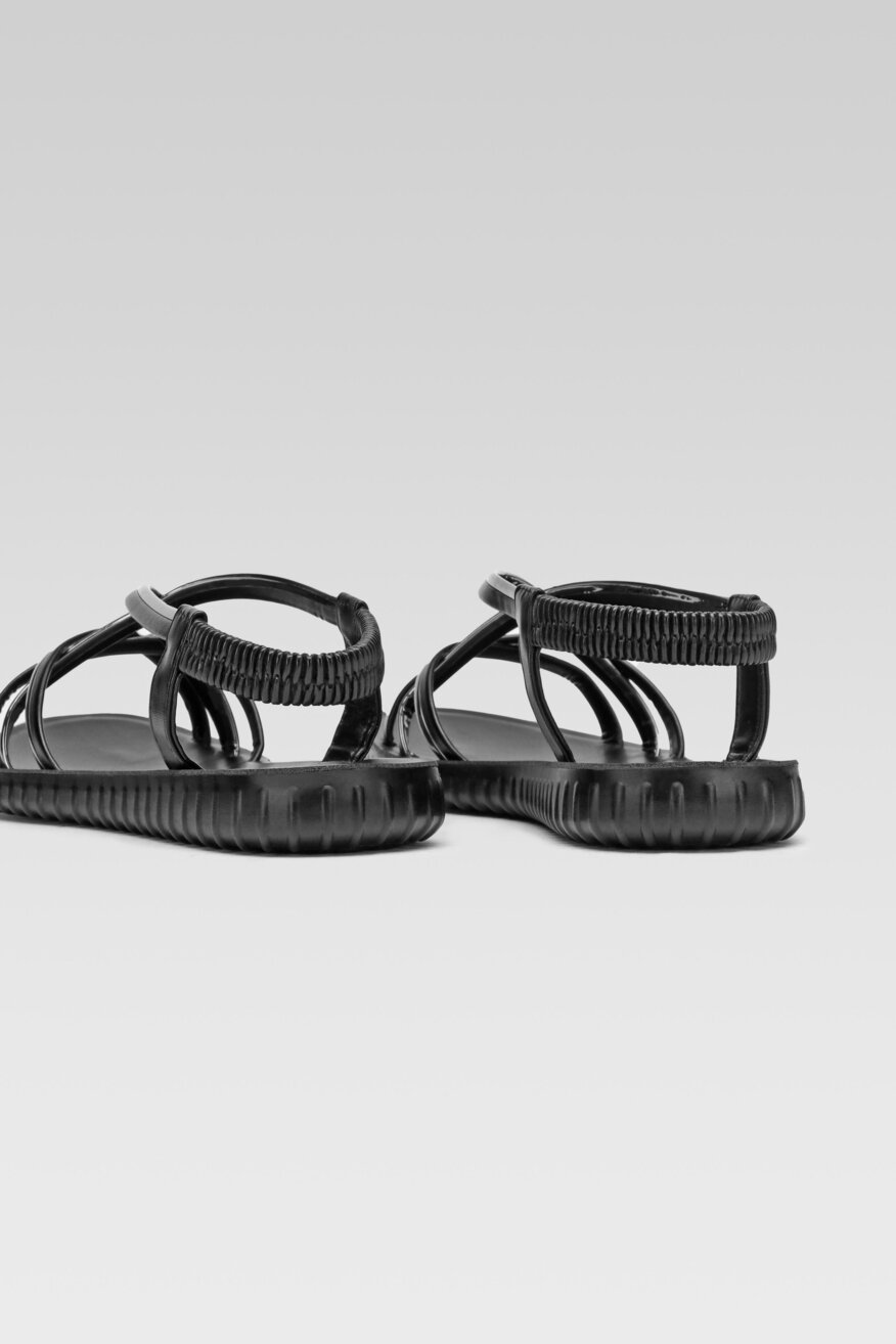 
                Bassano - Sandały czarne - 5903698558530