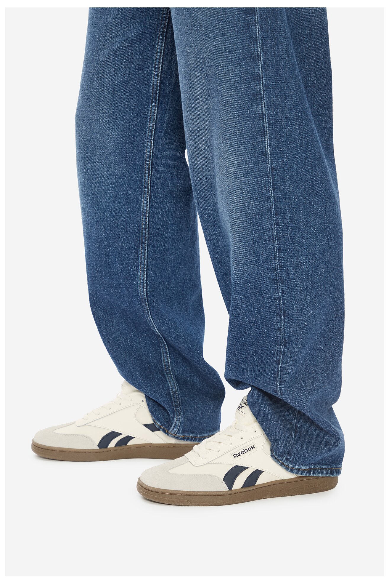 Спортни обувки Reebok FORTE LOUNGER AR30252MCDS БЕЖОВ