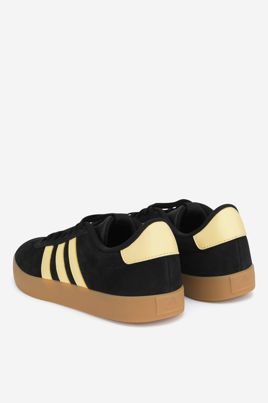 Спортни обувки adidas ЧЕРЕН - 5905588647386