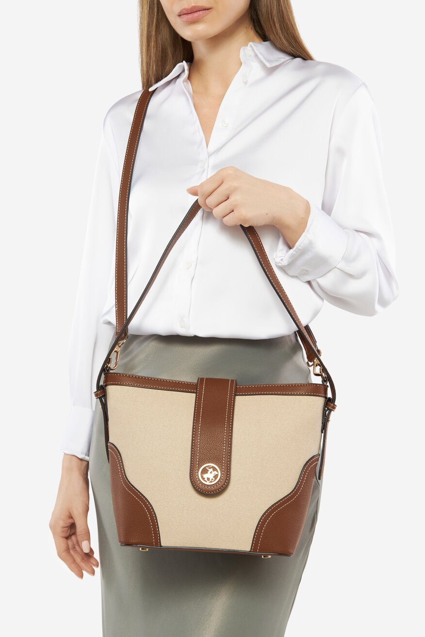 
                Beverly Hills Polo Club - Średnia torebka bucket - 5903419784200