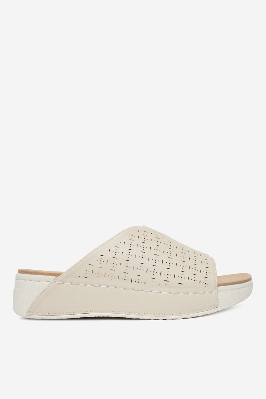 Go Soft - Klapki - 5906751996638