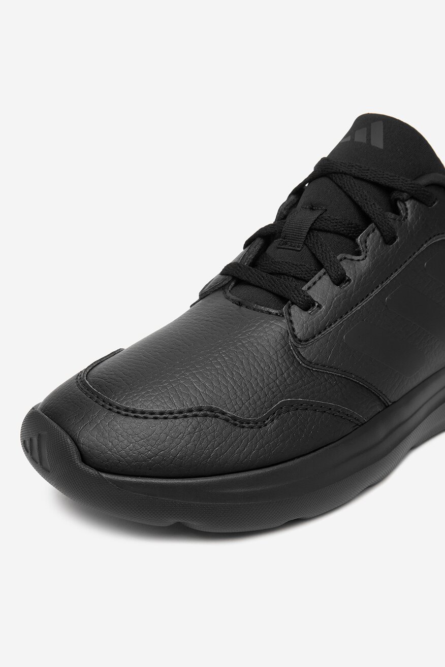Спортни обувки adidas ЧЕРЕН - 5906751162194