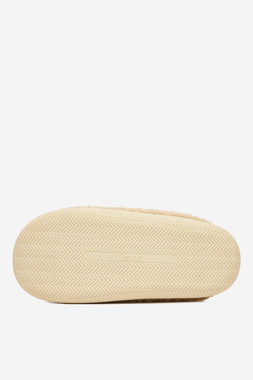 
                Капці Winnie The Pooh БЕЖЕВИЙ - 5906751281383