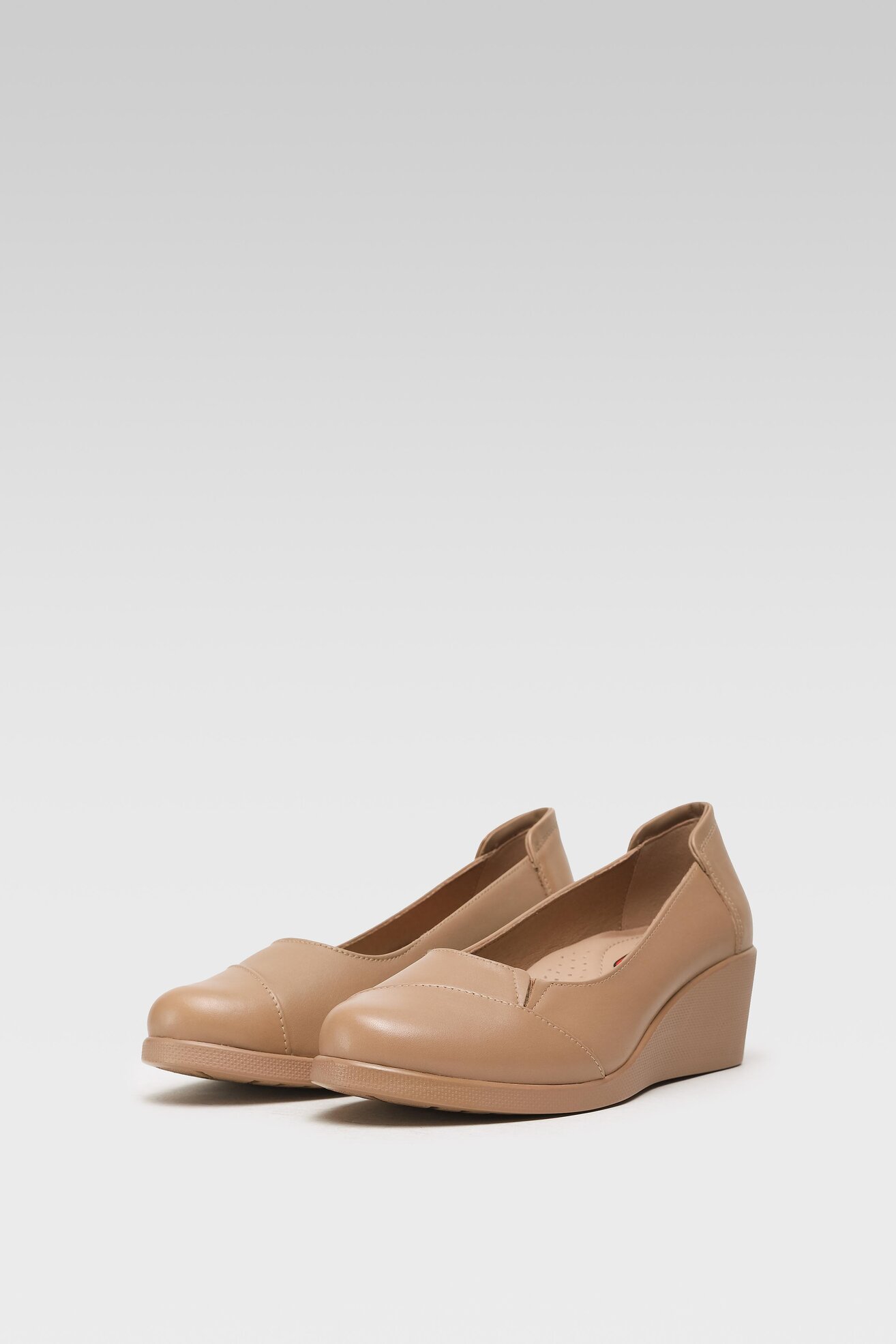 Półbuty Go Soft EST-295-13 Beżowy