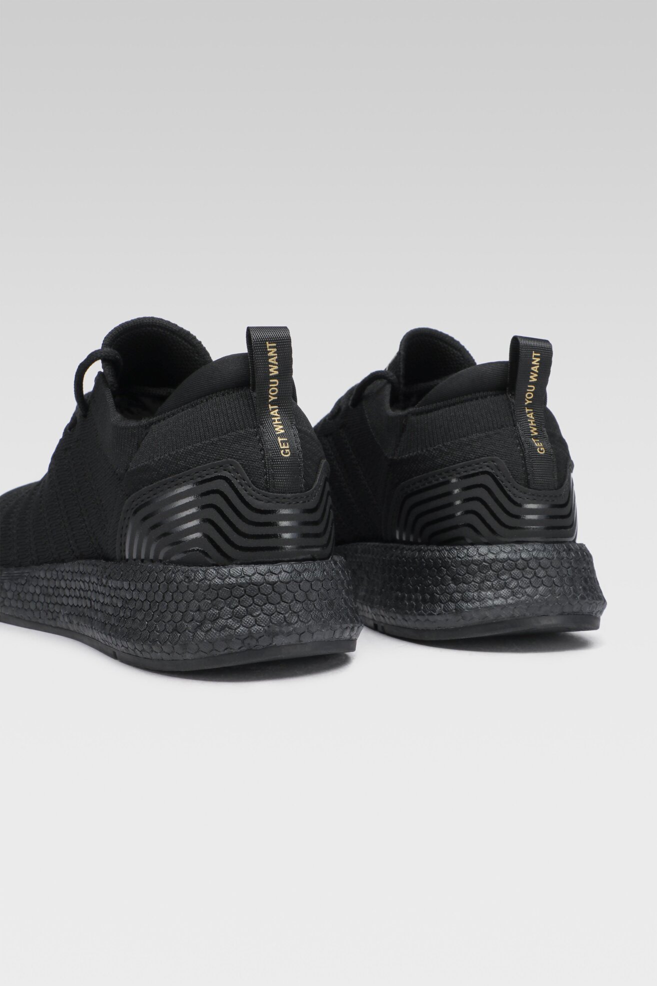 Obuwie sportowe Sprandi MP07-GVA Czarny