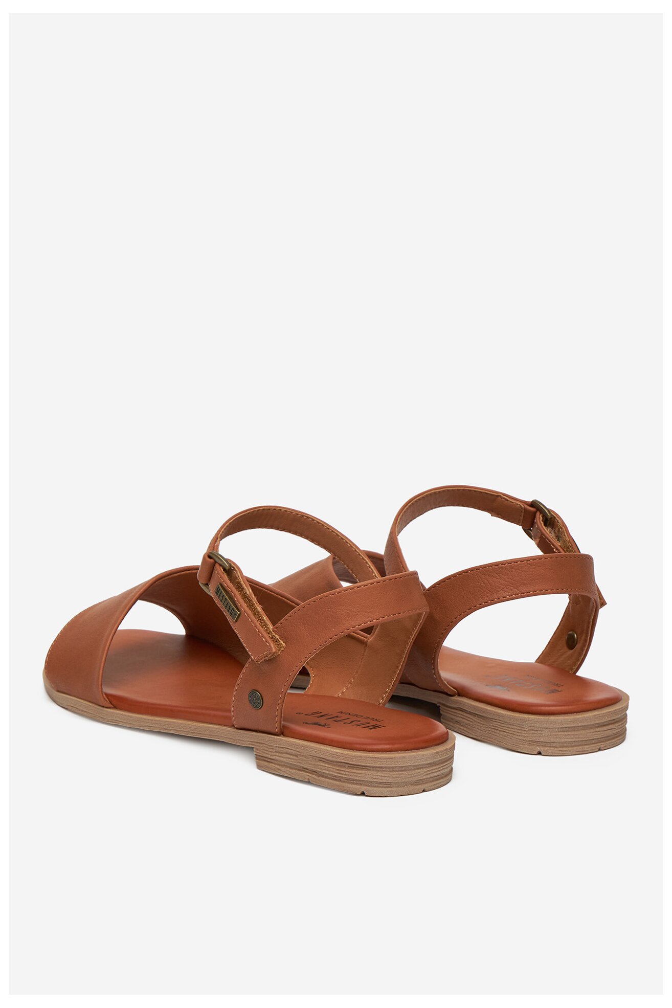 Szandál Mustang 1388-807 VILÁGOSBARNA