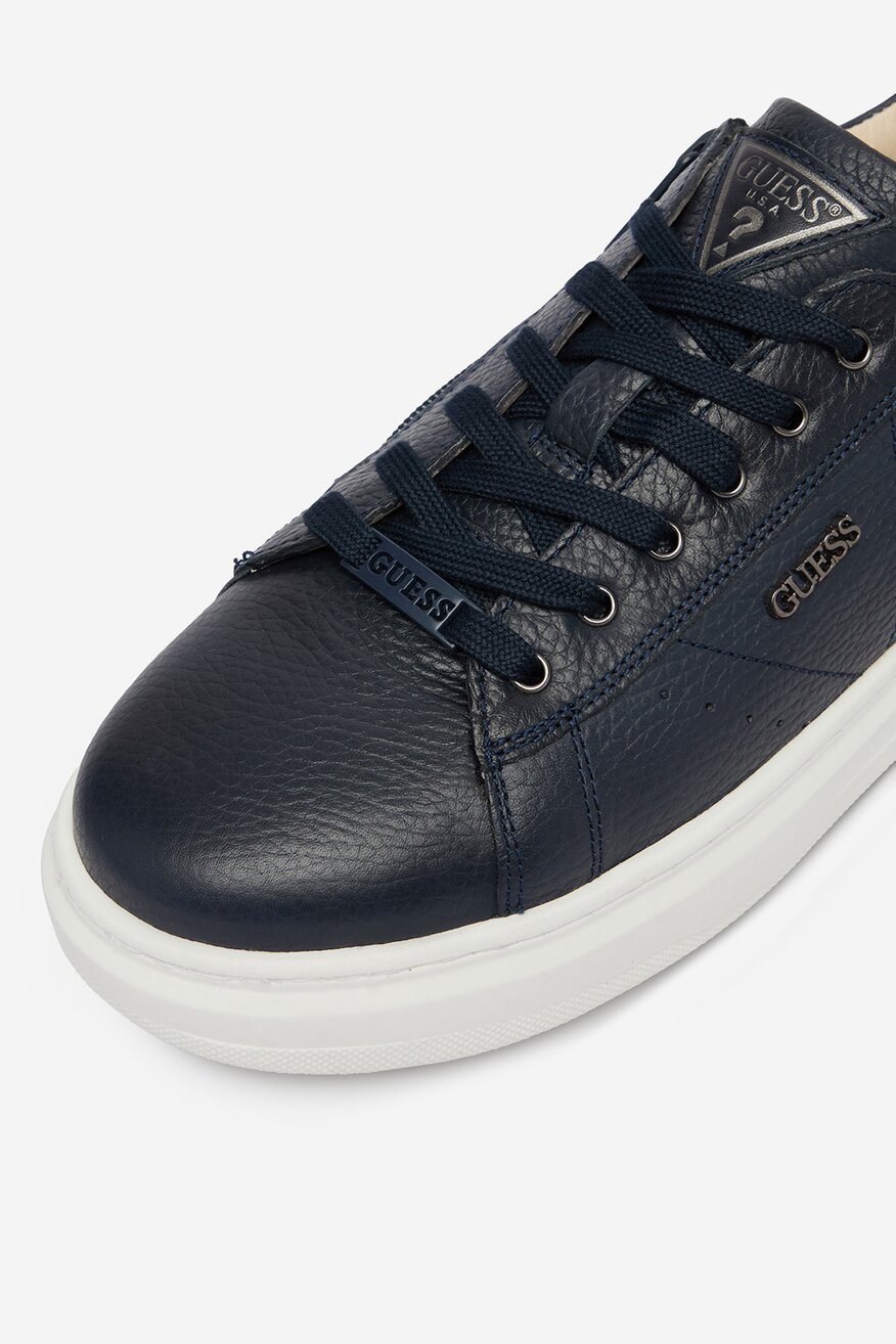 
                Кросівки GUESS ТЕМНО-СИНІЙ - 5906751885802