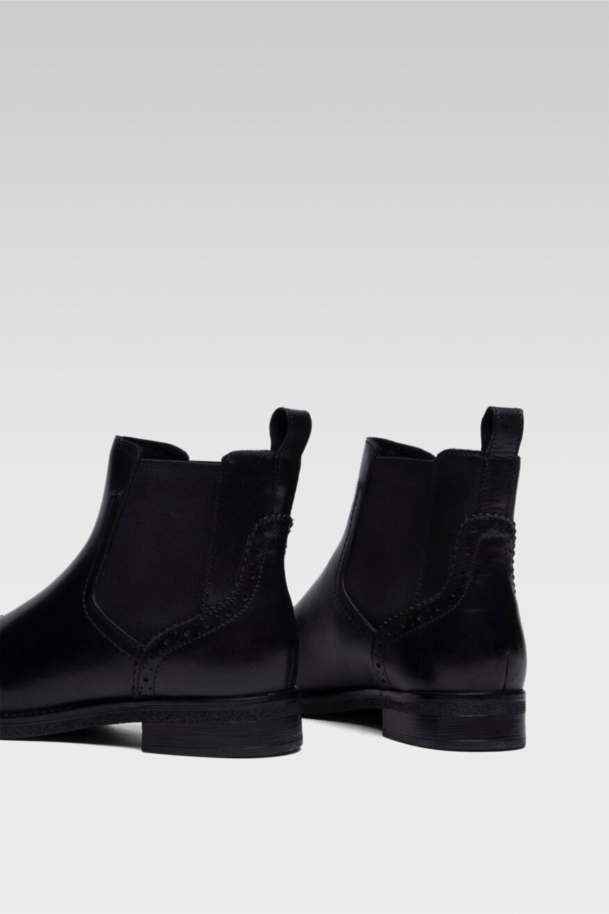 
                Lasocki - Skórzane botki czarne - 5903698791951