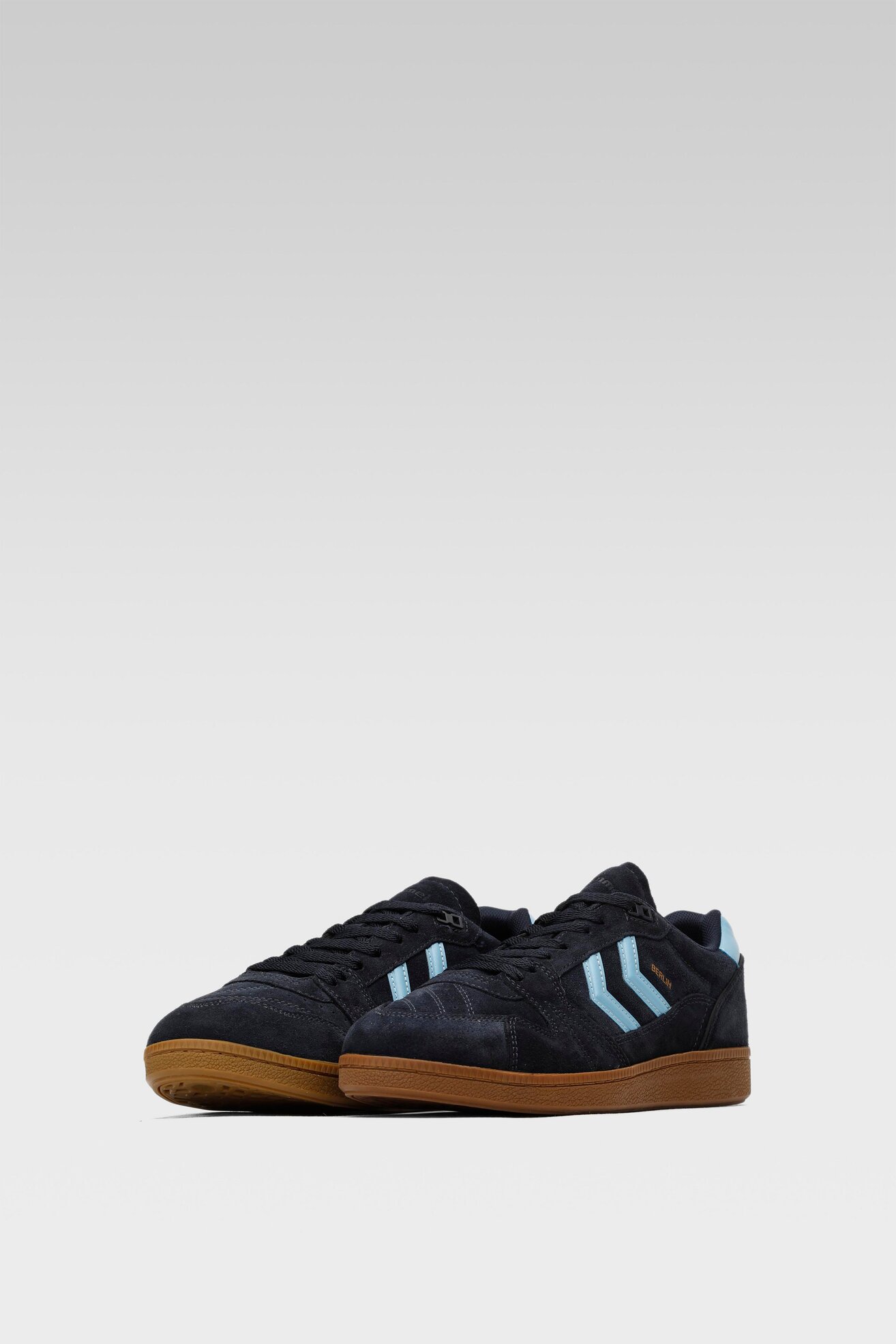 Obuwie sportowe Hummel HB TEAM SUEDE 207774-7666 Granatowy
