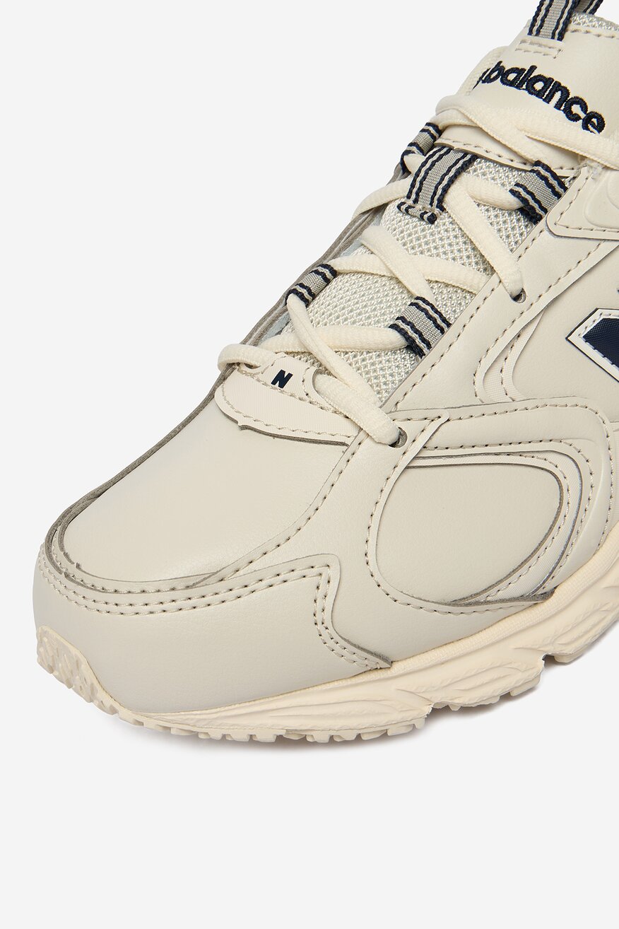 
                Sportcipő New Balance BÉZS - 5906751530658