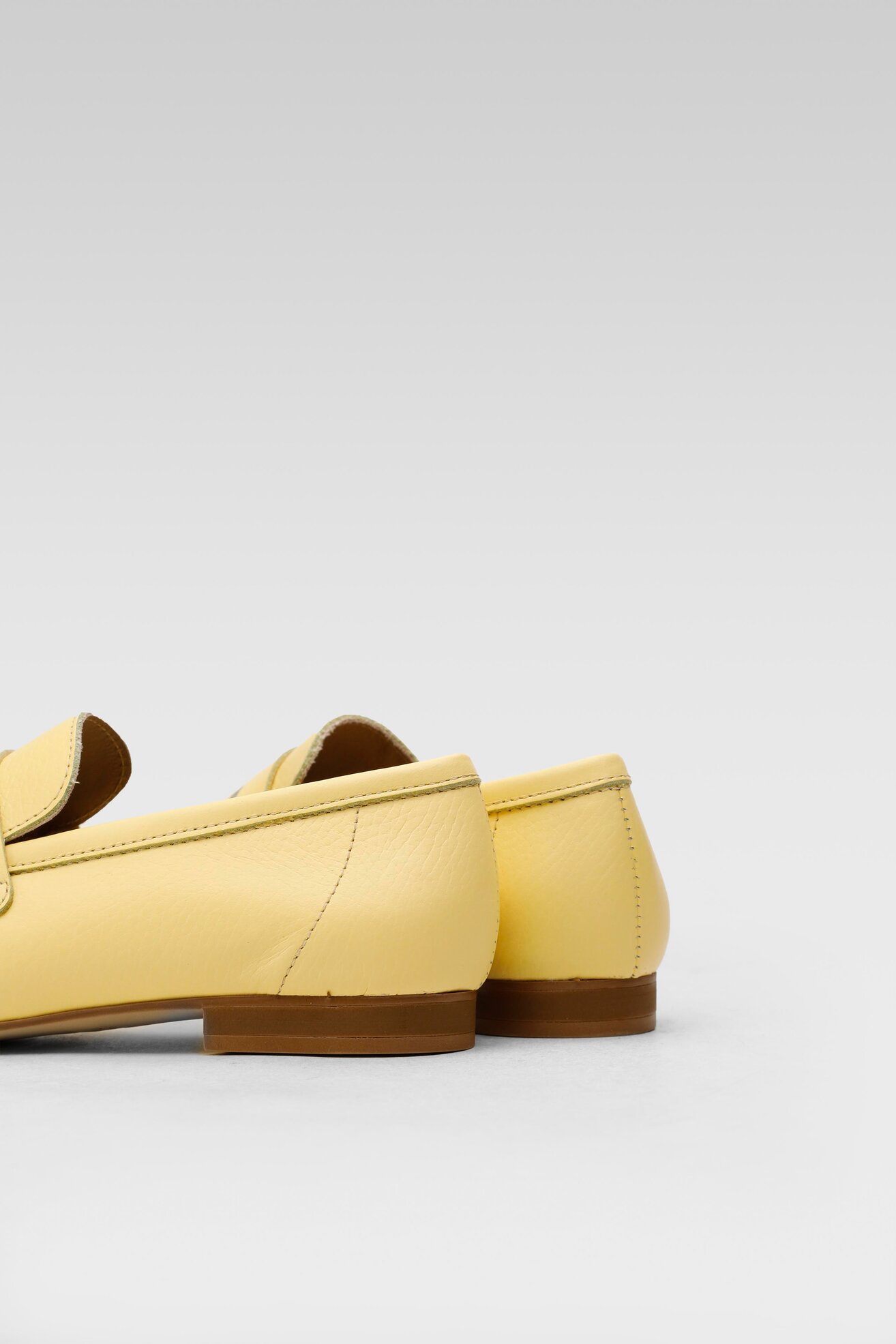 Mokasyn Gino Rossi E22-28012LGS Żółty