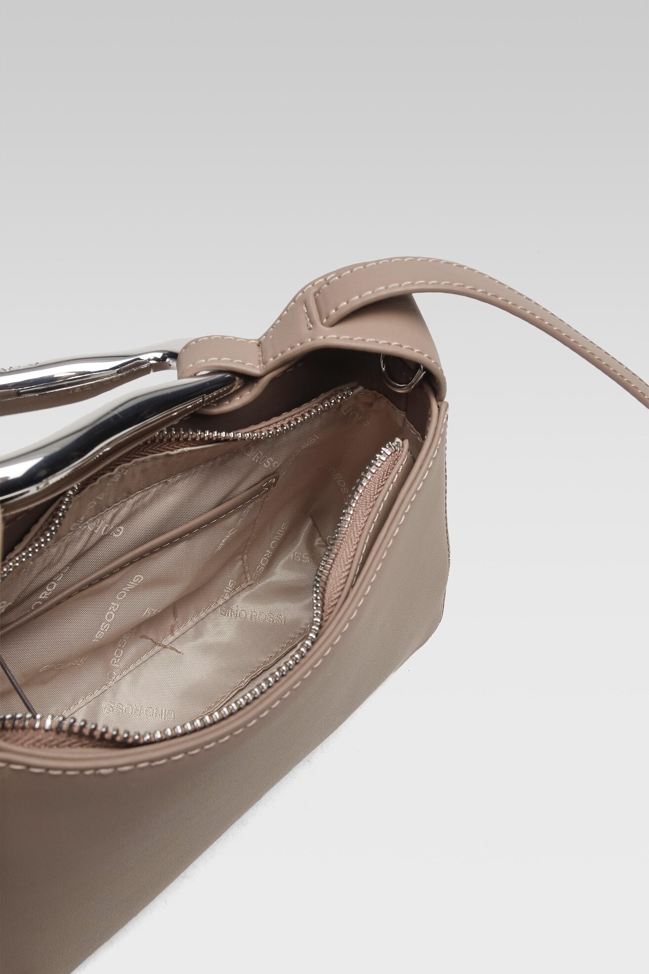 Kézitáska Gino Rossi CS7057 SÖTÉTBÉZS