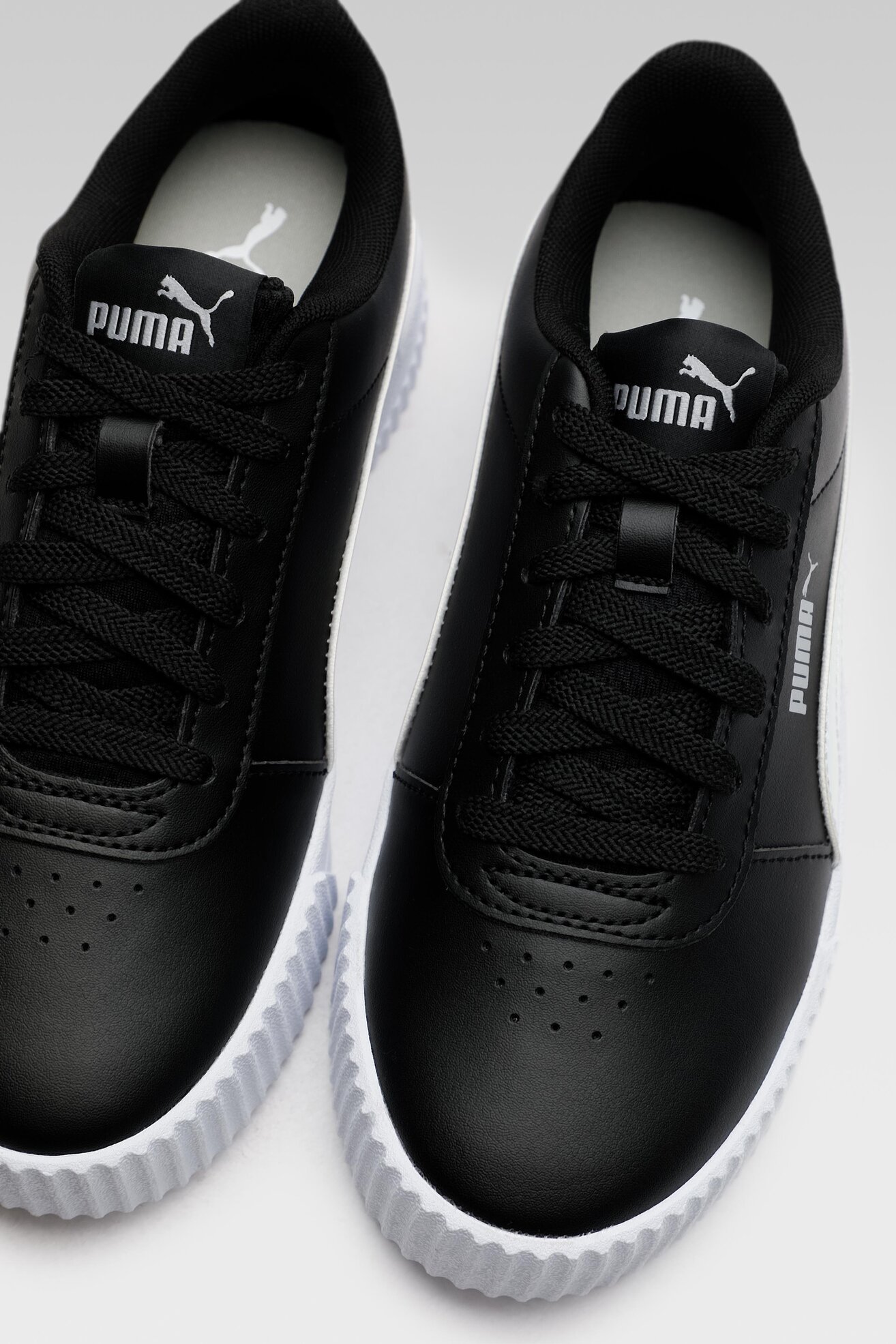 Obuwie sportowe Puma CARINA 38374102 Czarny