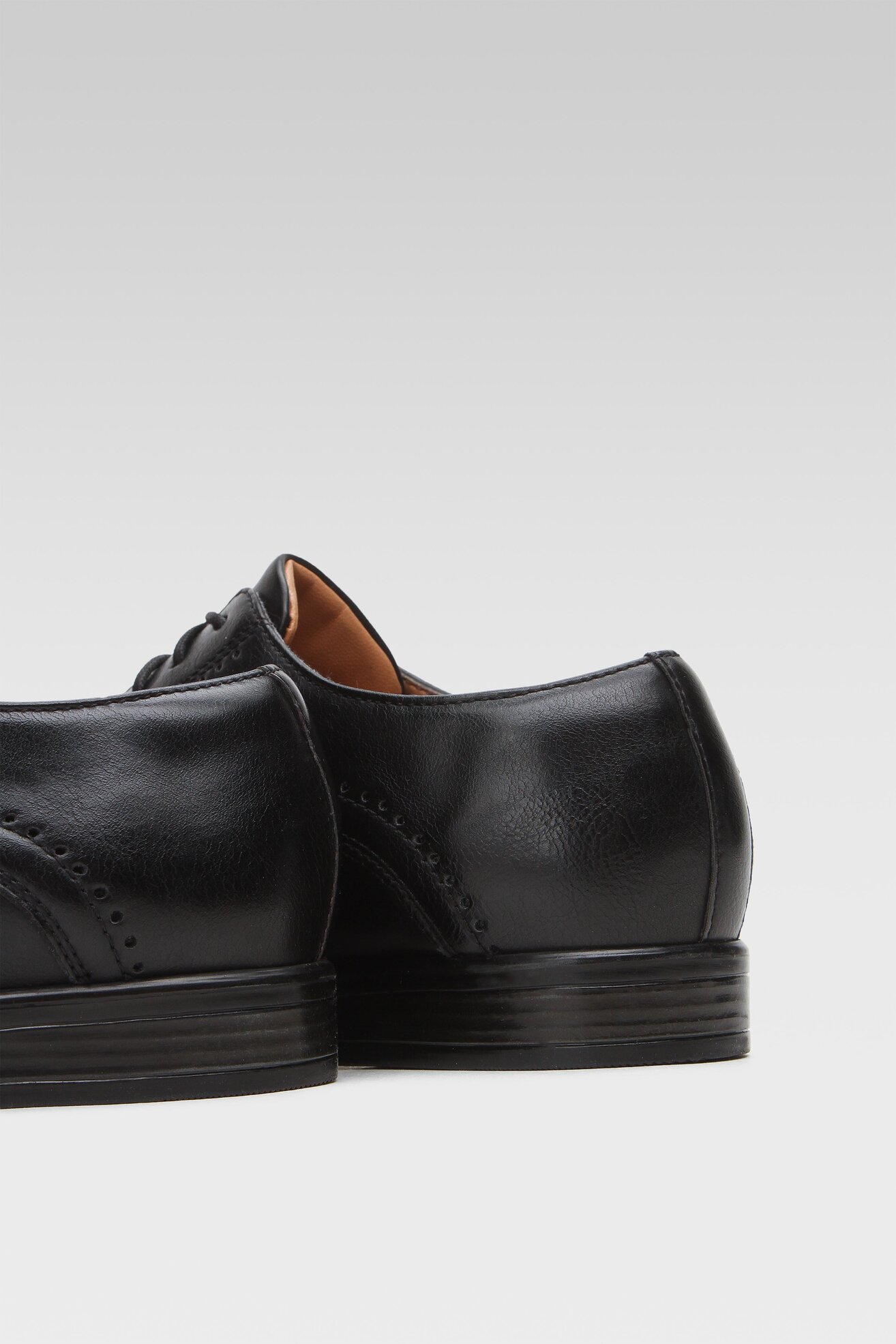 Półbuty Ottimo MBS-TOM-25 Czarny