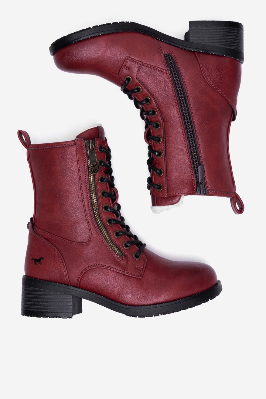 
                Csizma Mustang PIROS - 5905588823711