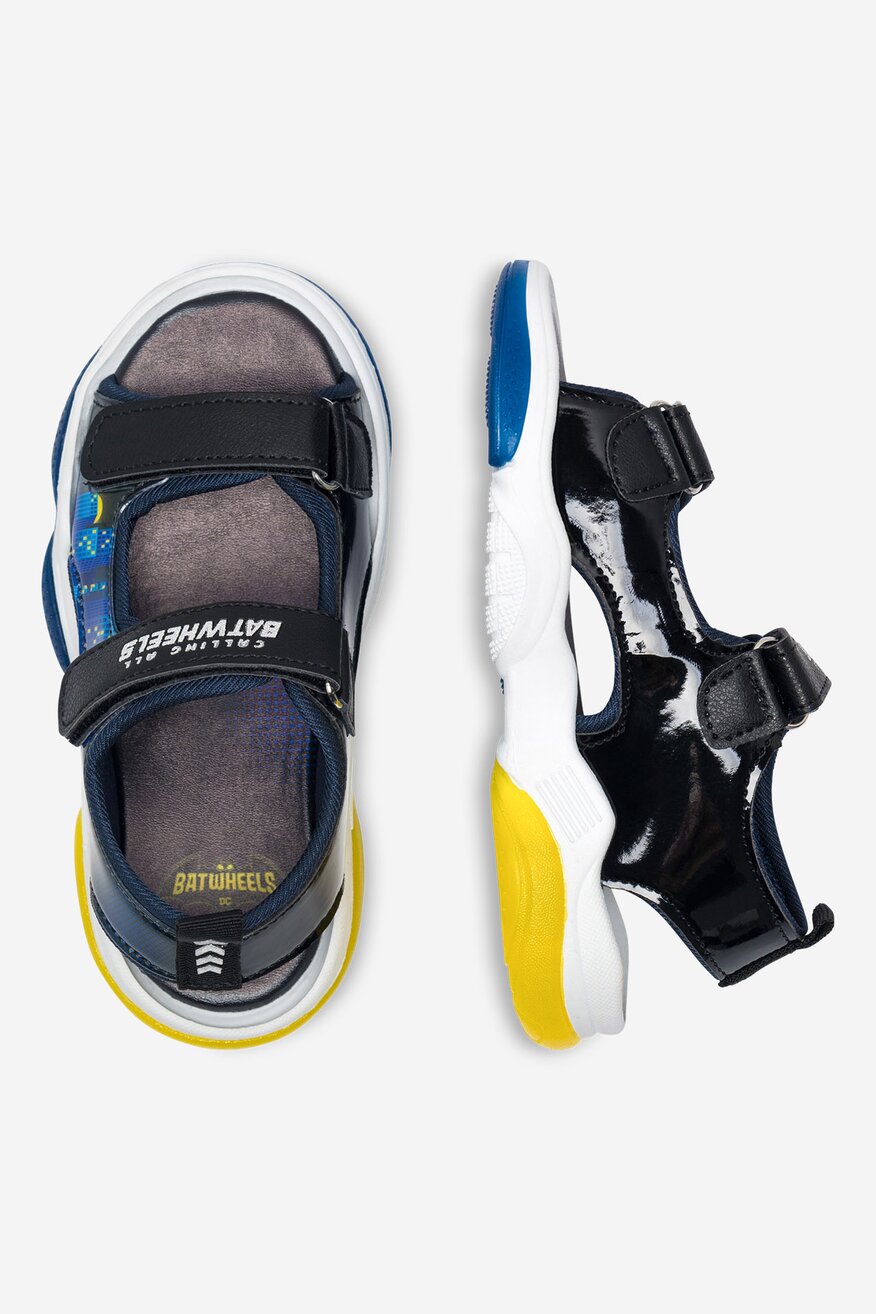 BATWHEELS - Sandały z migającymi diodami - 5905588654599