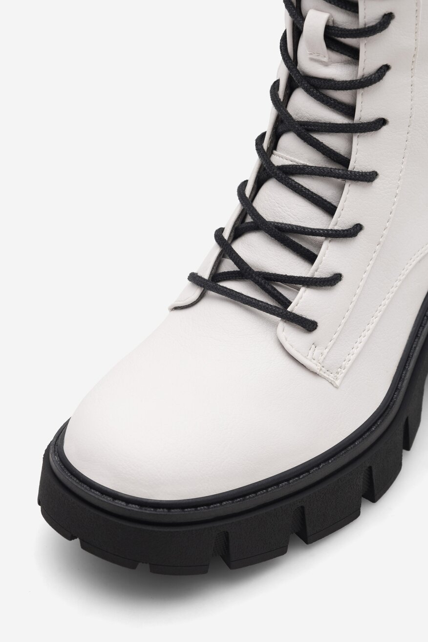 Bocanci Mustang ALB - 5905588020363