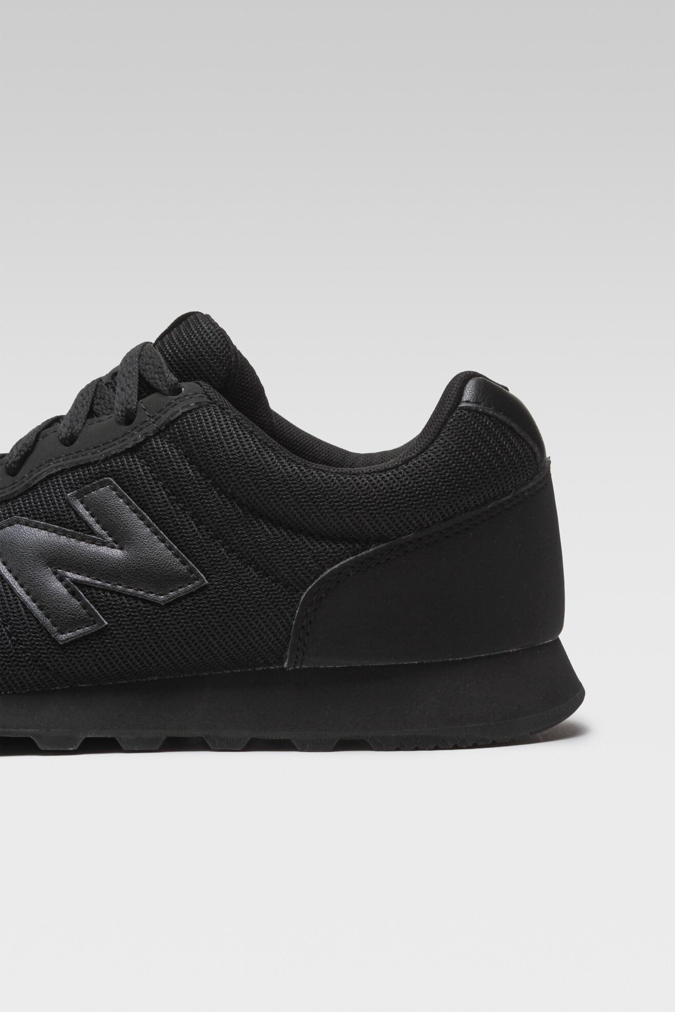 Obuwie sportowe New Balance GM400MA1 Czarny