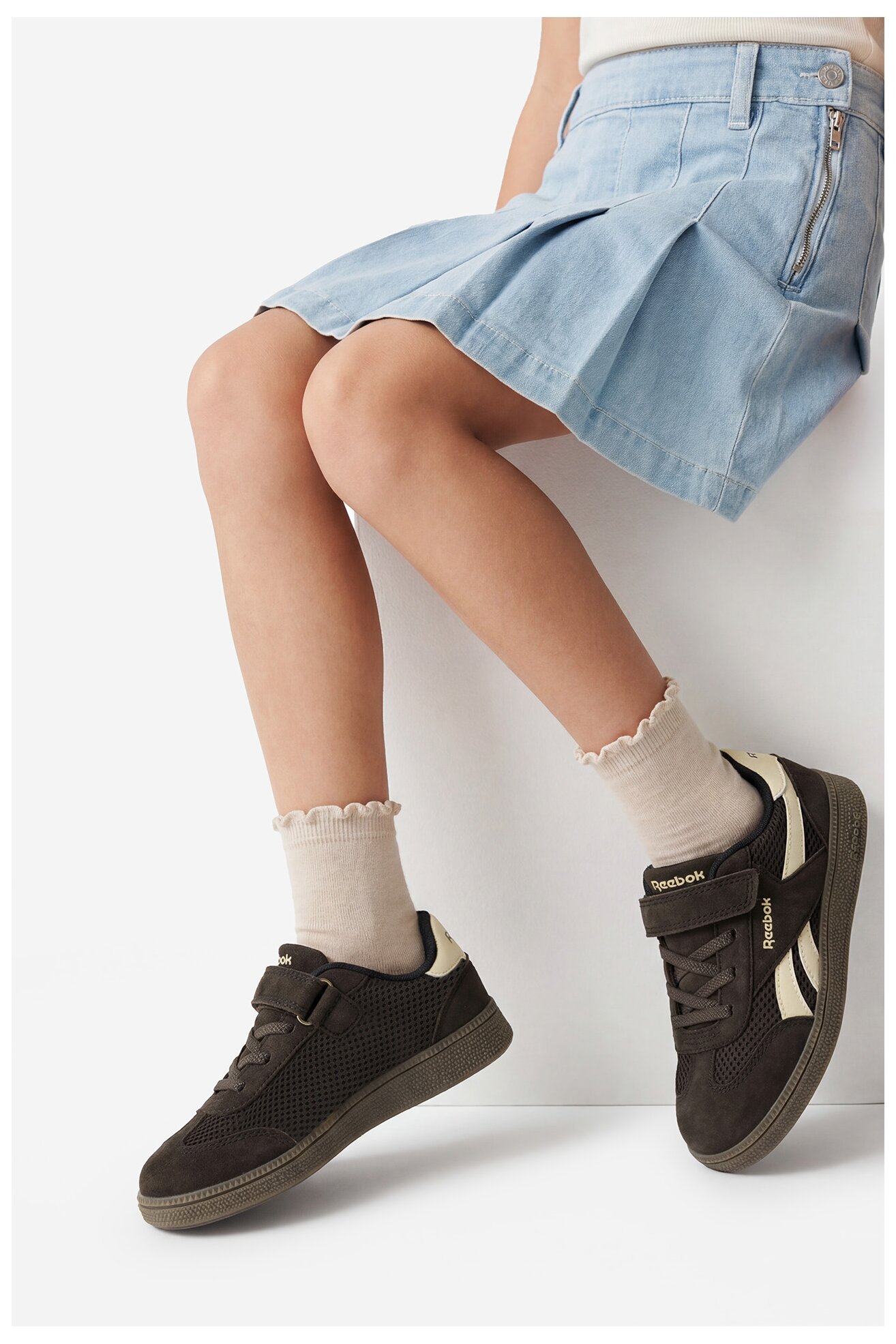 Obuwie sportowe Reebok CEOWB-LEA-D680(CH) Czarny