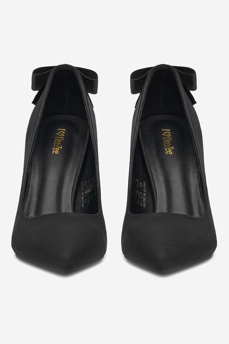 
                Körömcipő DeeZee FEKETE - 5904410904802