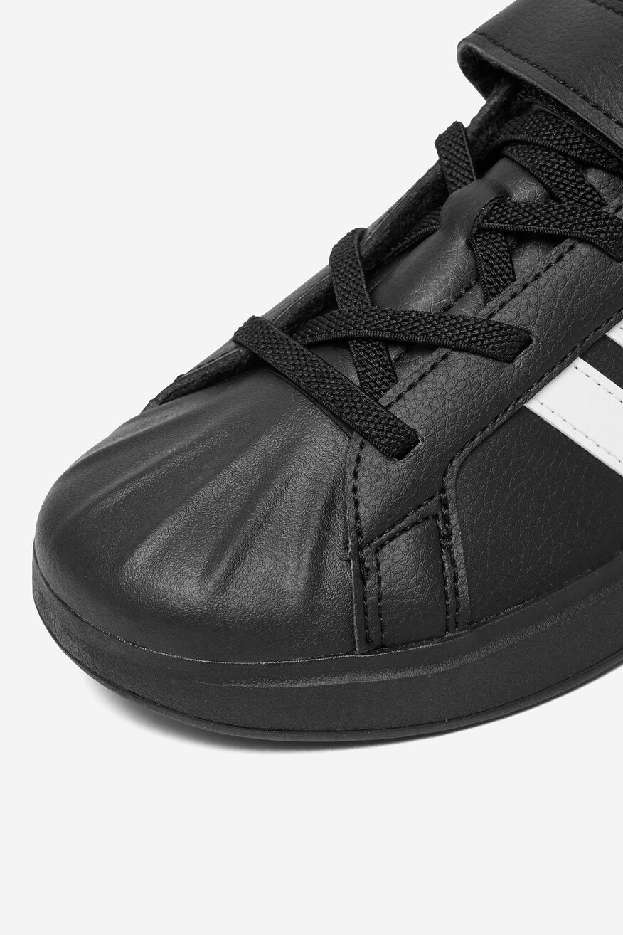 
                Спортни обувки adidas ЧЕРЕН - 5906751475669