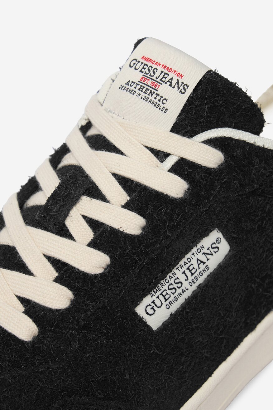 
                GUESS JEANS - Sneakersy skórzane - 5906751657362