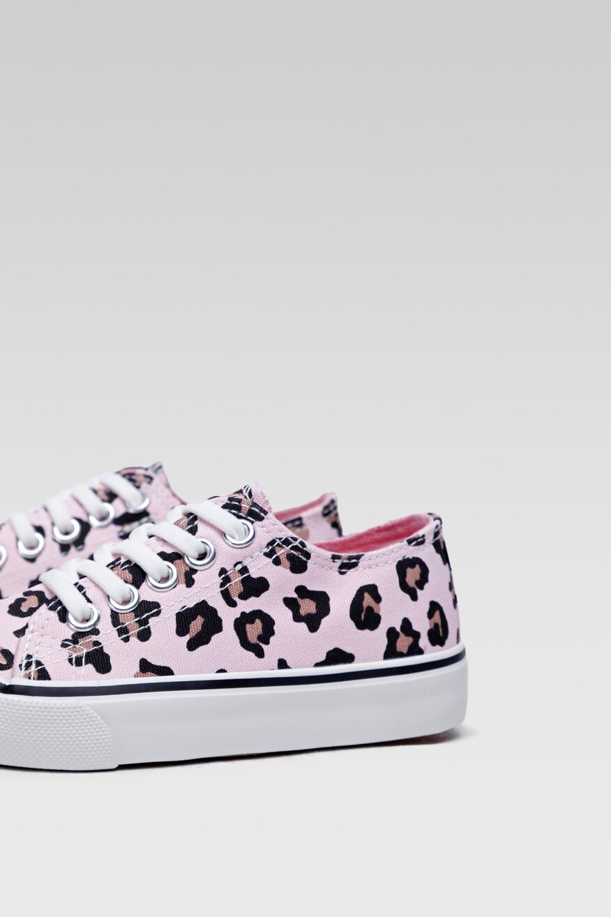 
                Pantofi pânză Nelli Blu ROZ - 5904248245504