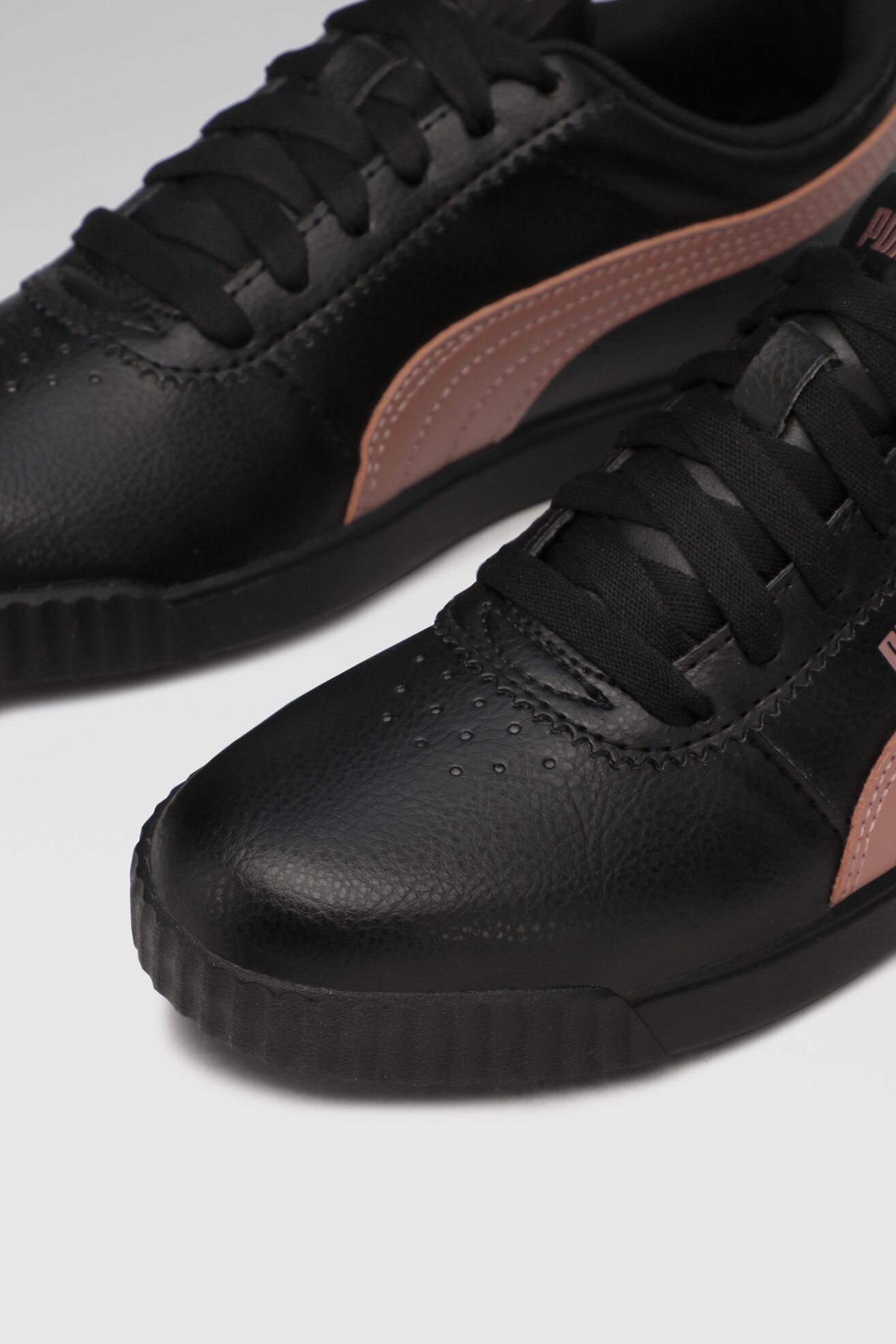 Obuwie sportowe Puma CARINA SLIM SL 37054812 Czarny