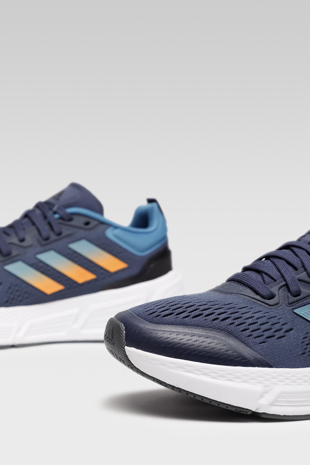 Obuwie sportowe adidas QUESTAR GZ0624 Granatowy